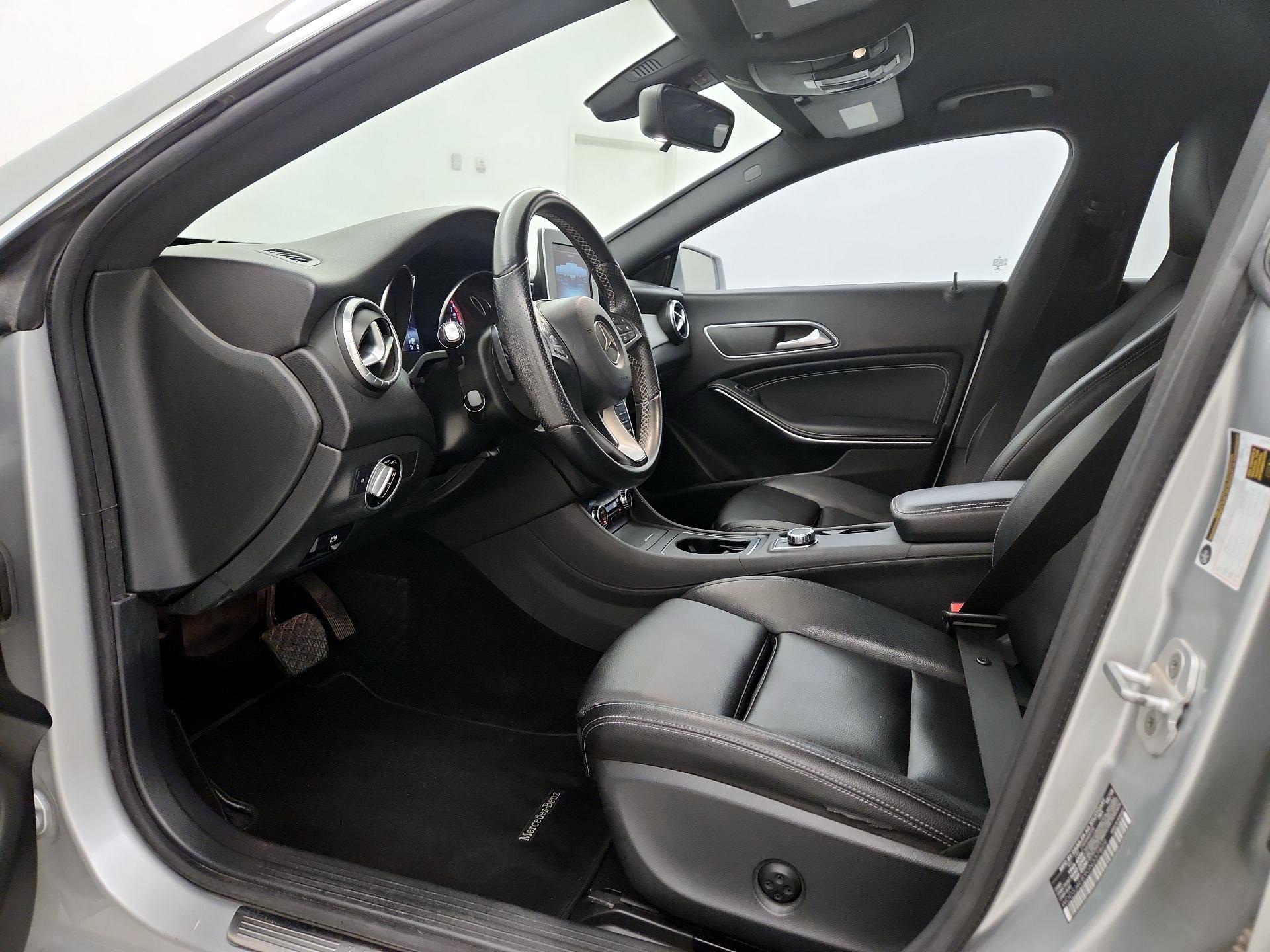 Thumbnail: 2016 Mercedes-Benz CLA - 11