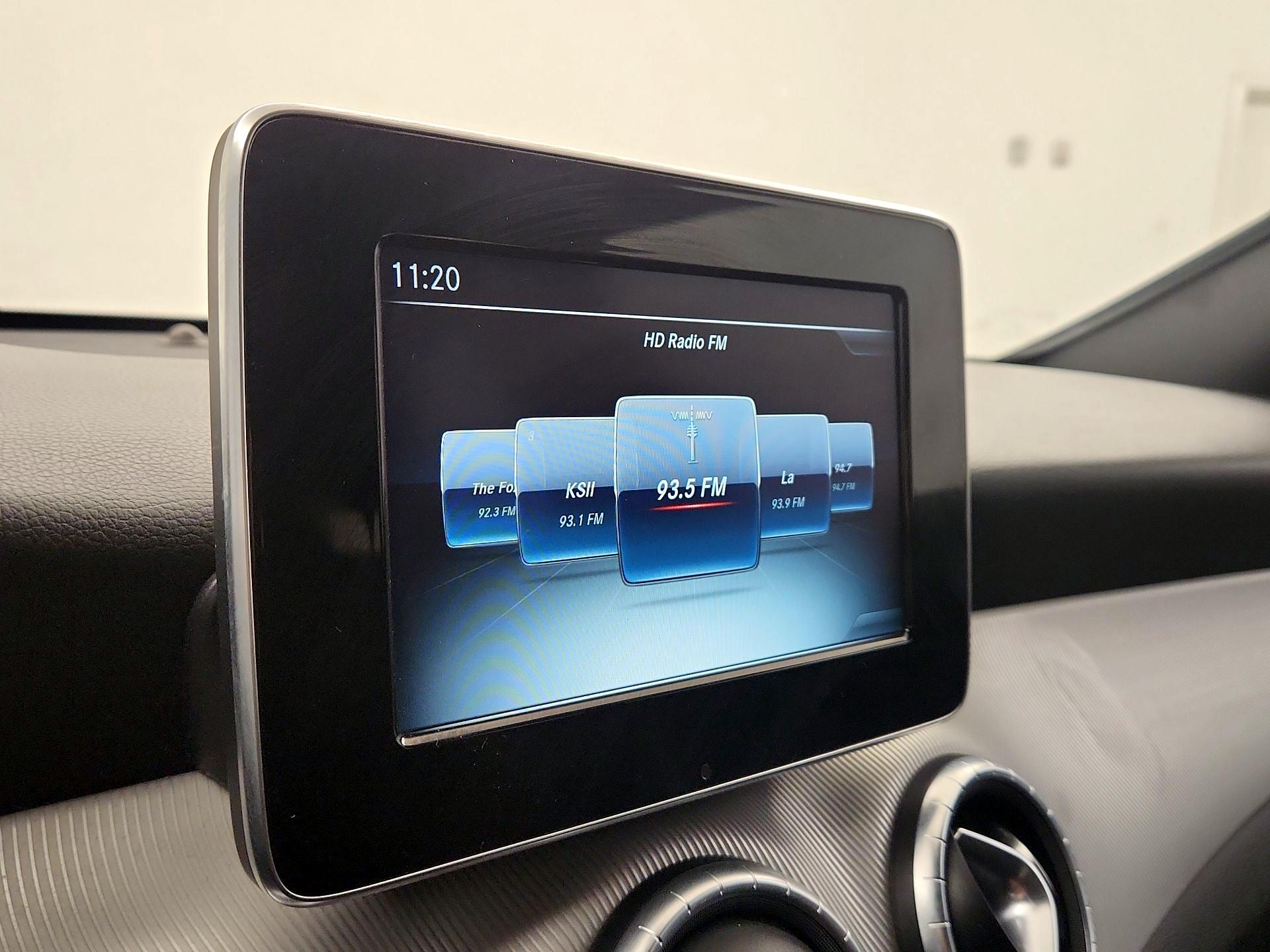 Thumbnail: 2016 Mercedes-Benz CLA - 14