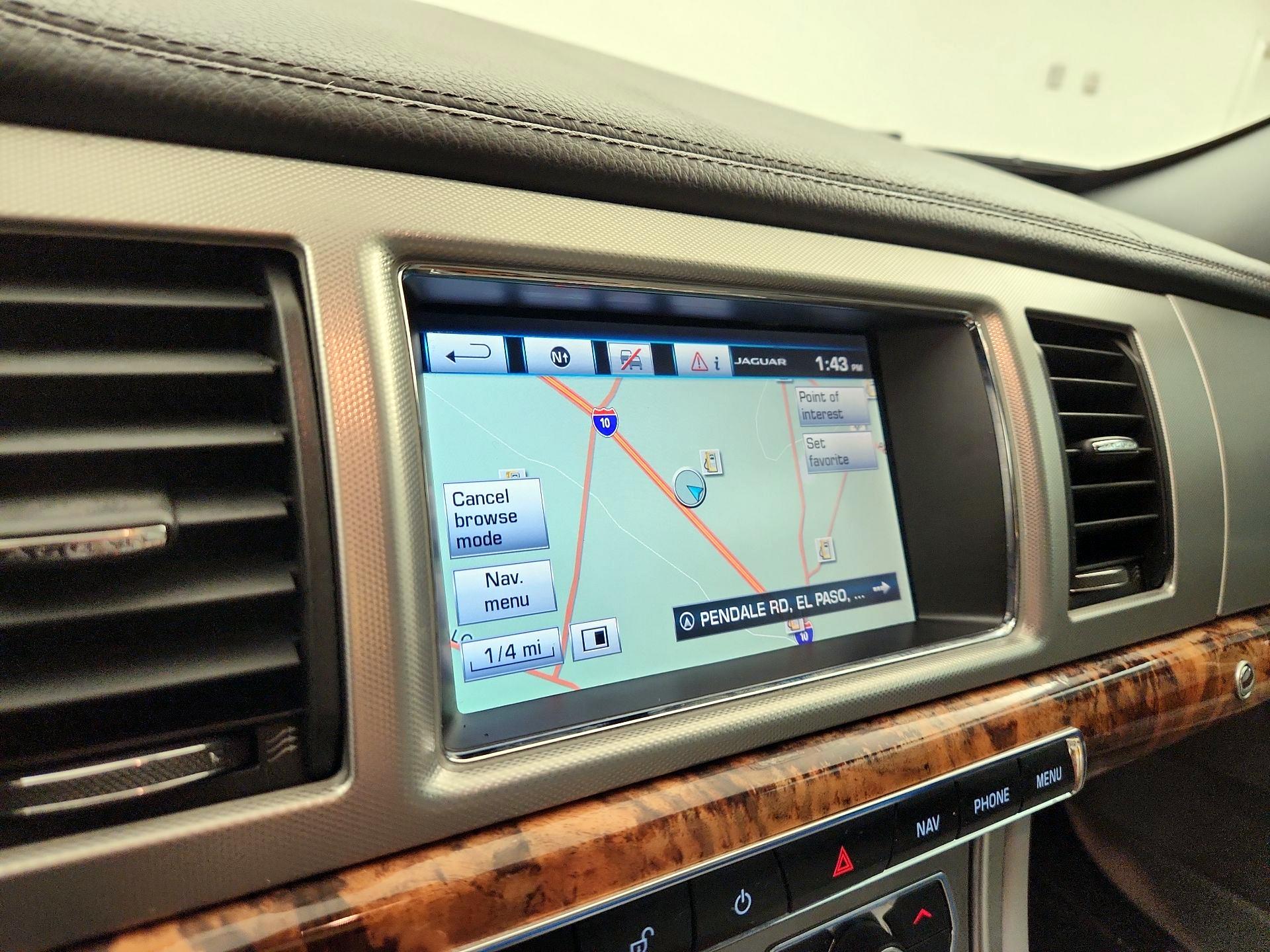 Thumbnail: 2015 Jaguar XF - 14