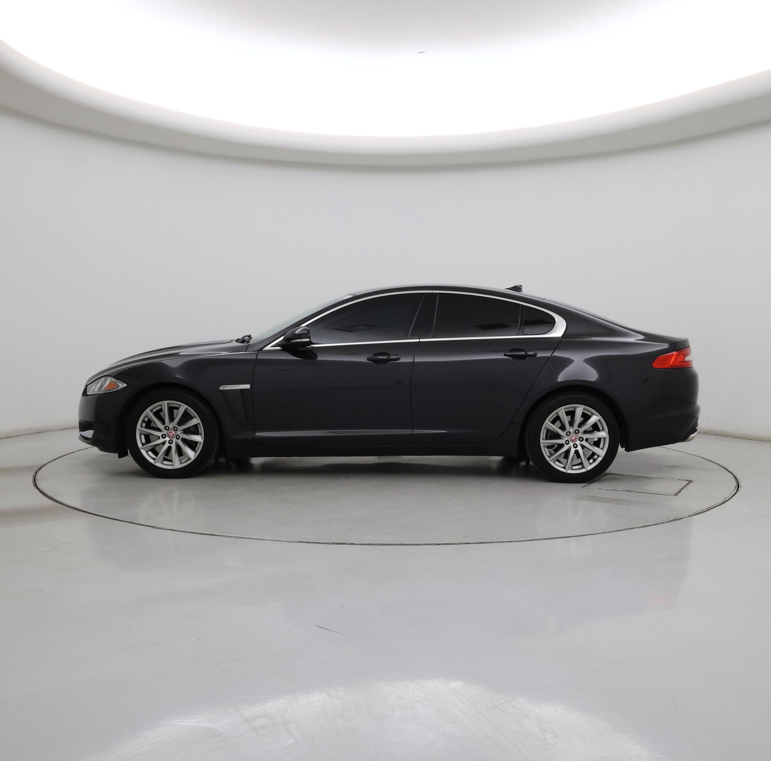 Thumbnail: 2015 Jaguar XF - 3