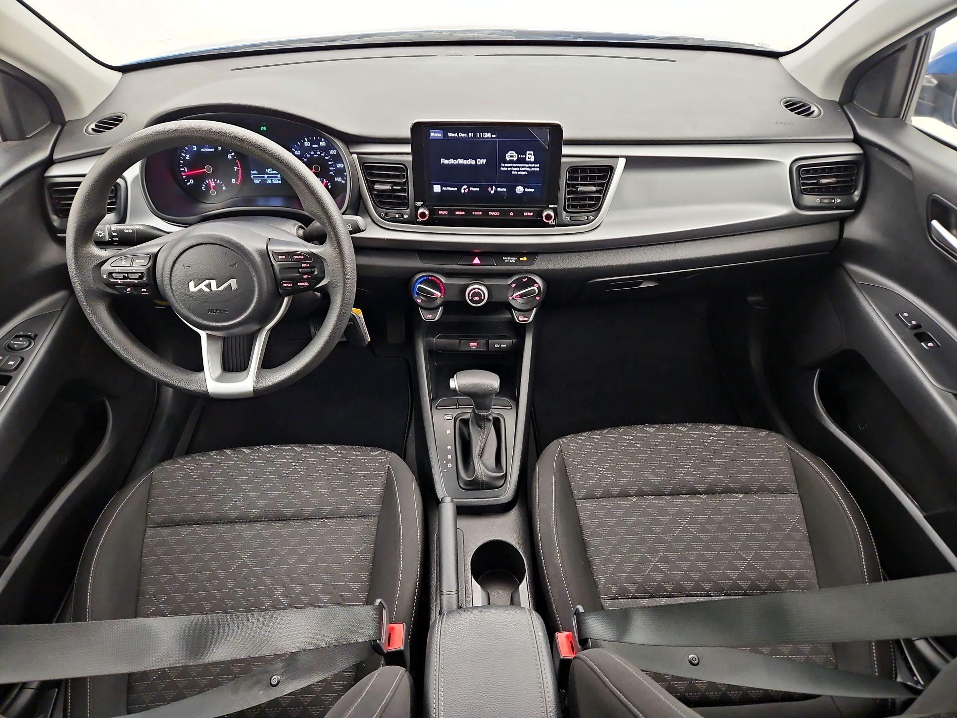 Thumbnail: 2023 Kia Rio - 9