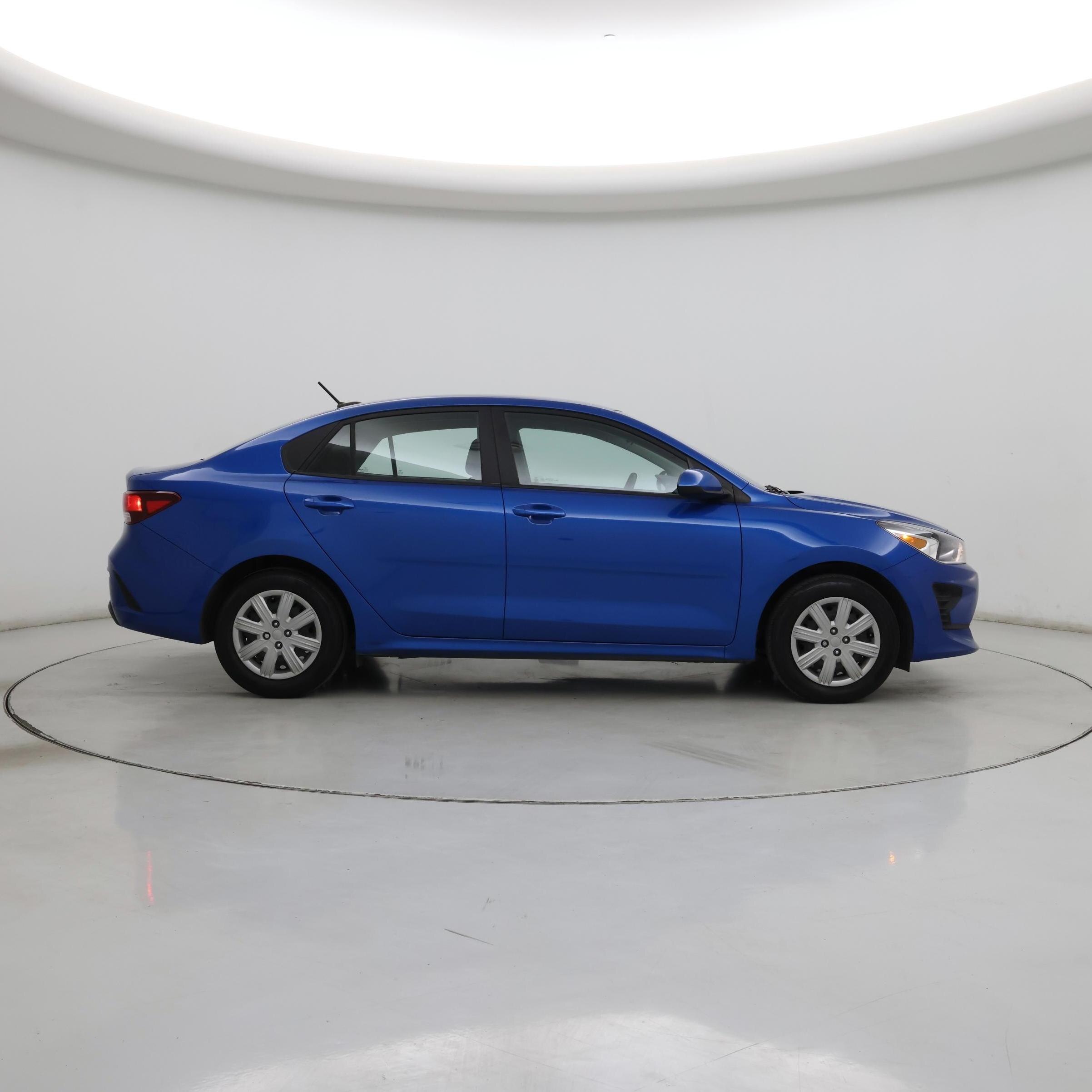 Thumbnail: 2023 Kia Rio - 7