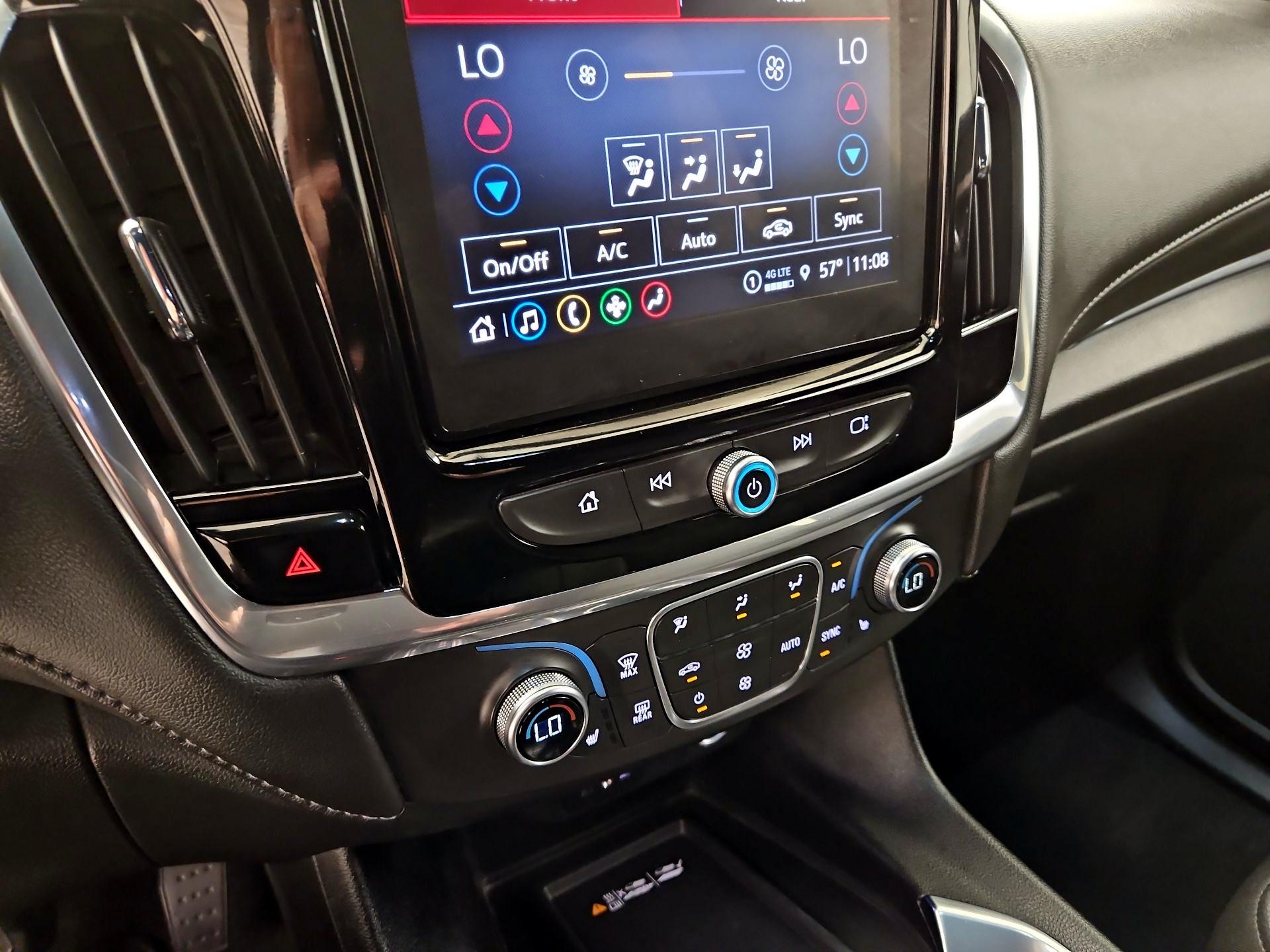 Thumbnail: 2023 Chevrolet Traverse - 16