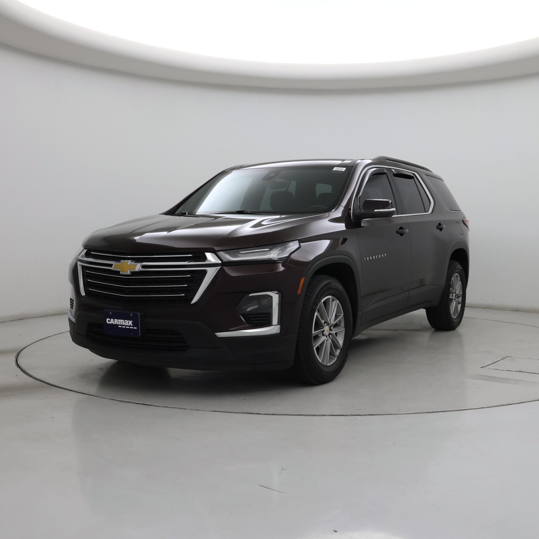 Thumbnail: 2023 Chevrolet Traverse - 4