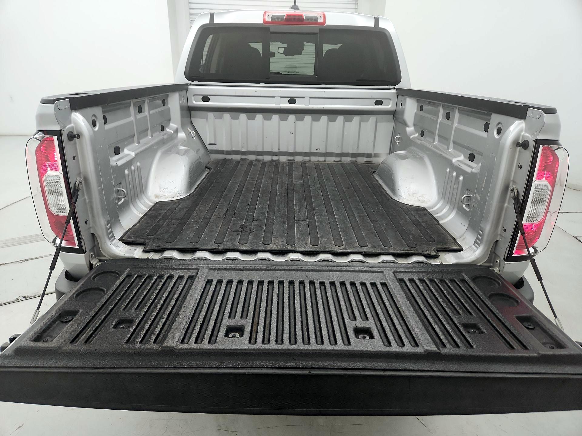 Thumbnail: 2017 GMC Canyon - 20