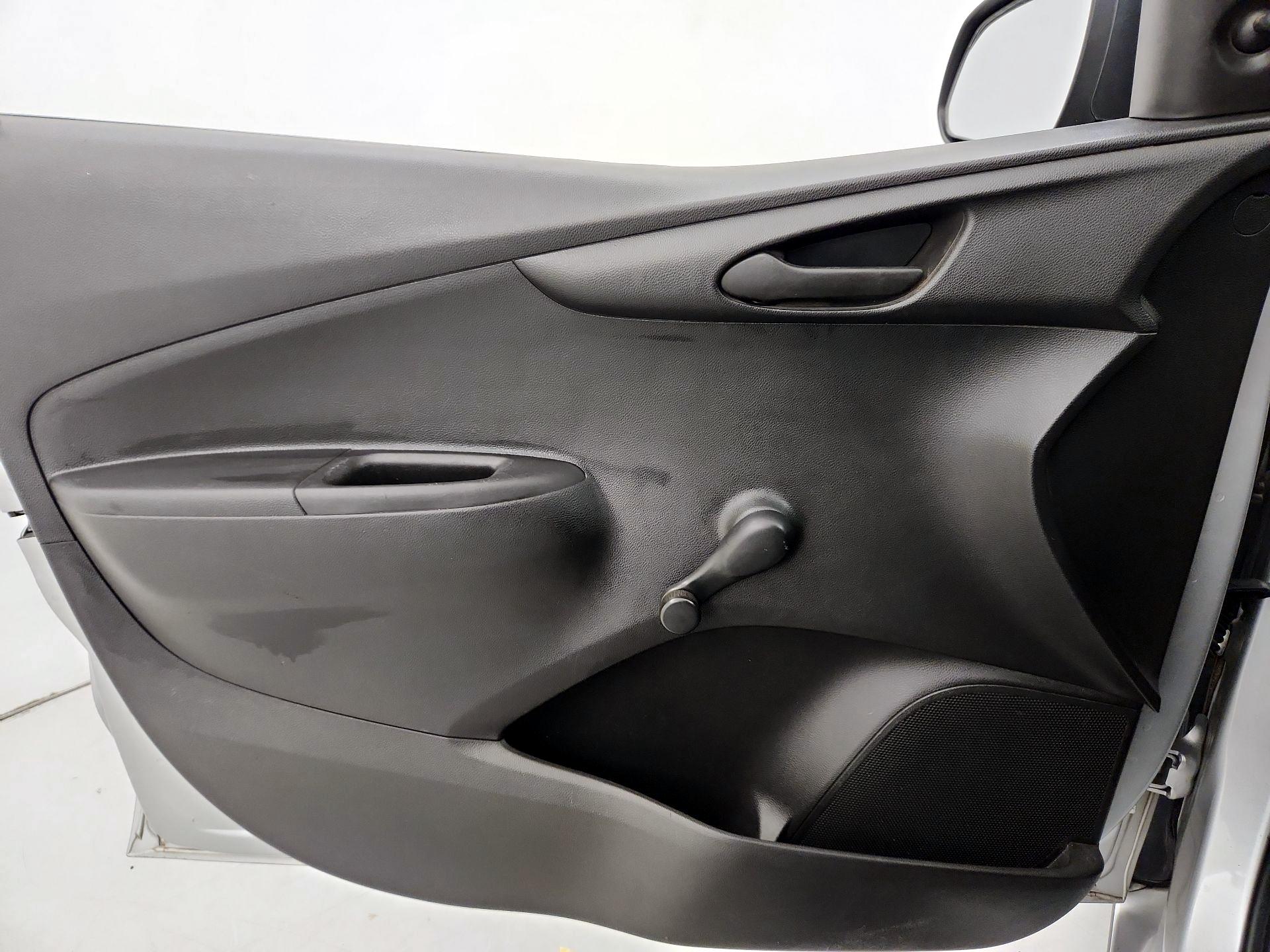 Thumbnail: 2016 Chevrolet Spark - 12