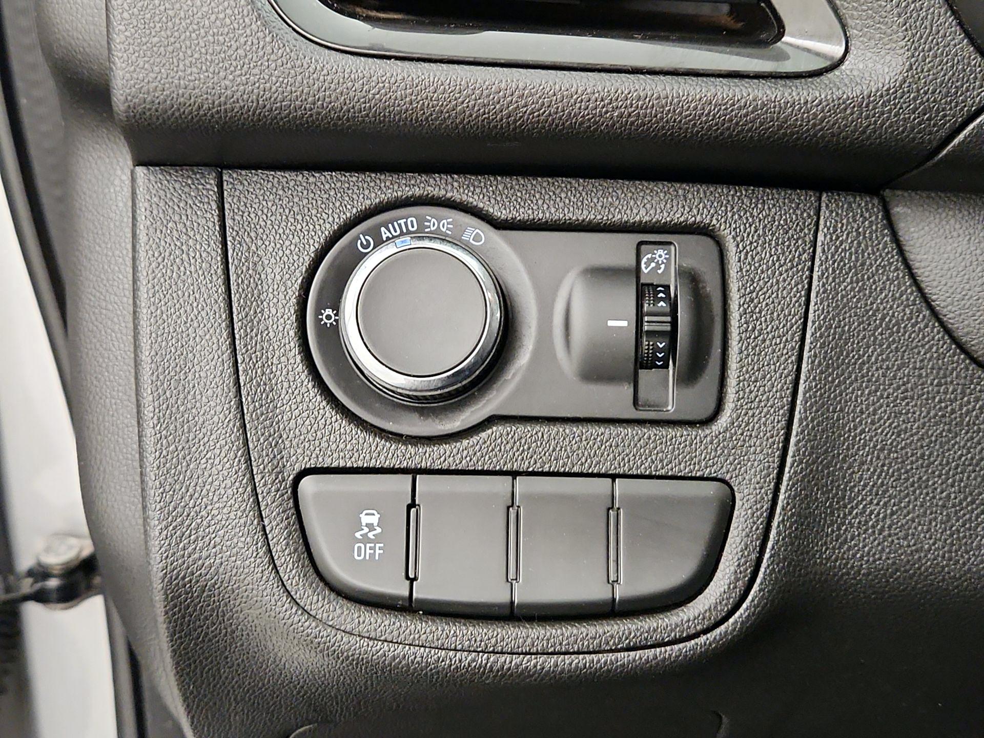 Thumbnail: 2016 Chevrolet Spark - 13