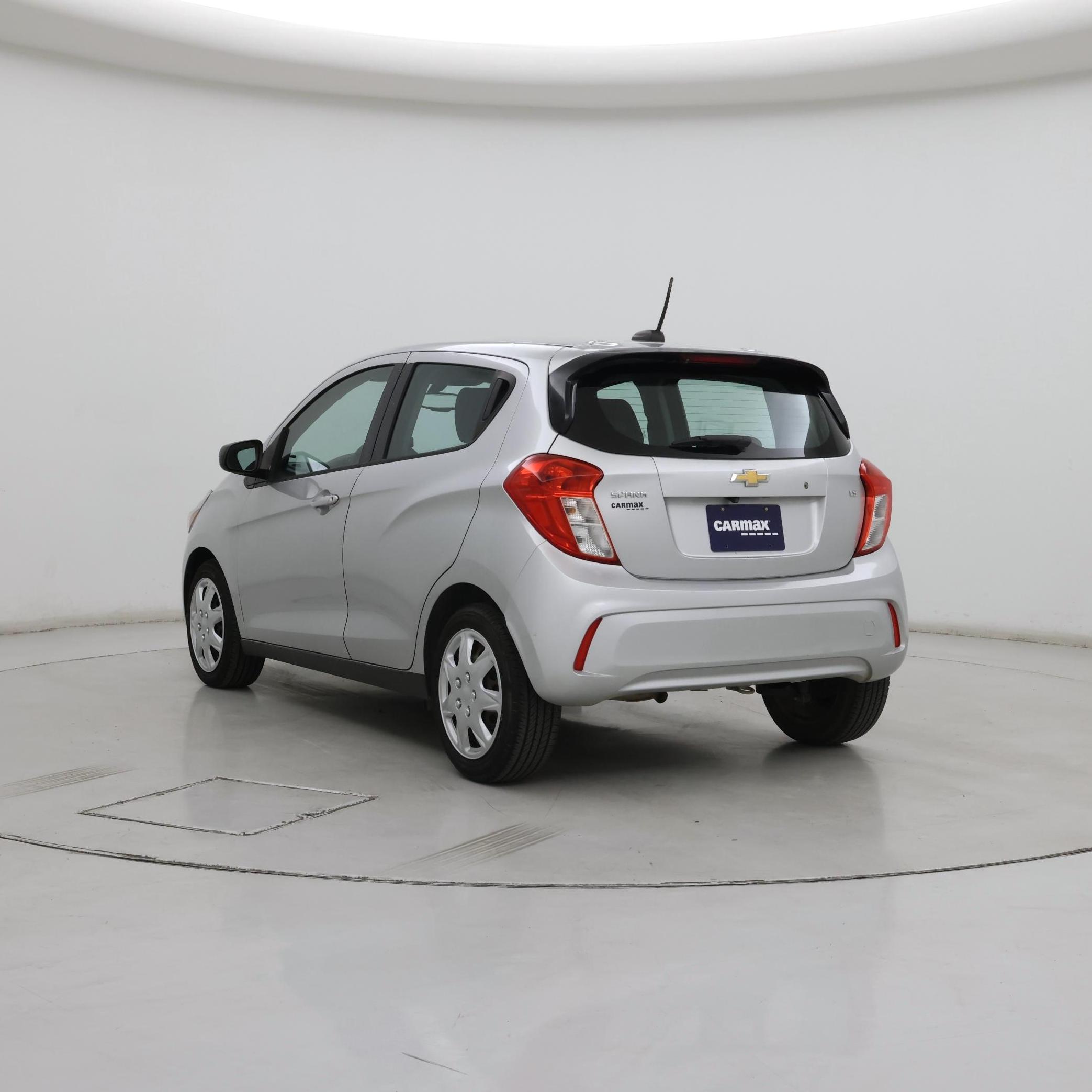 Thumbnail: 2016 Chevrolet Spark - 2