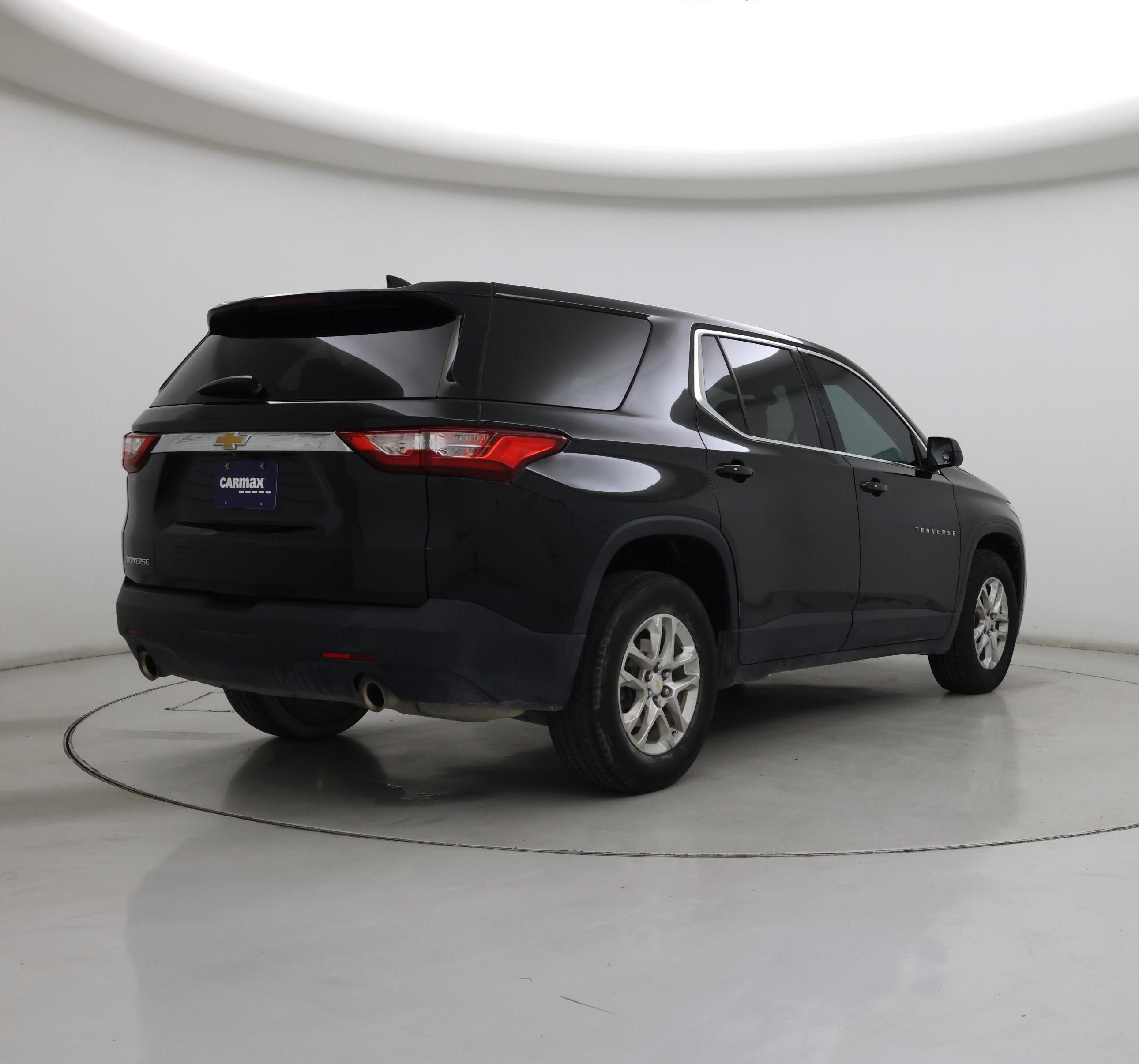 Thumbnail: 2021 Chevrolet Traverse - 8