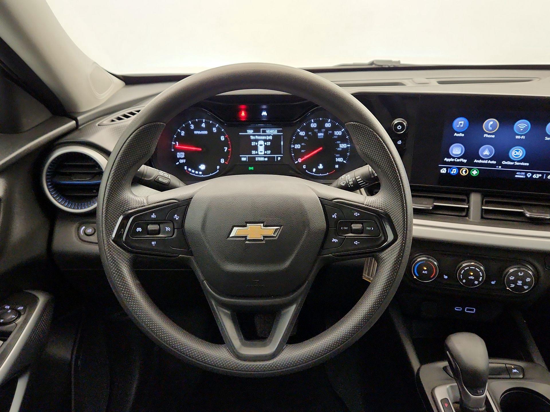 Thumbnail: 2024 Chevrolet Trax - 10