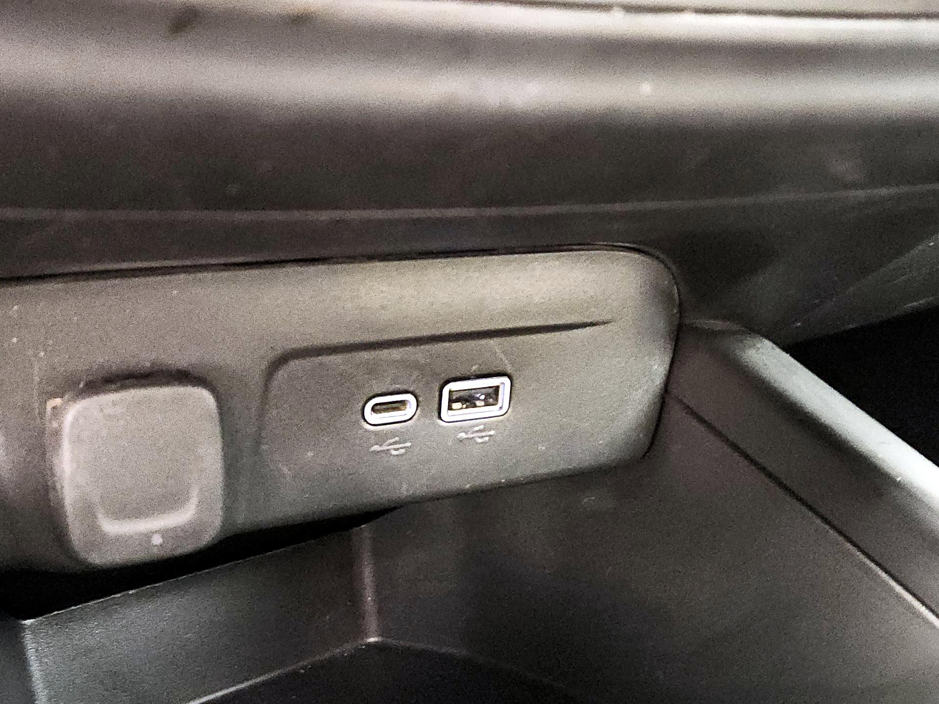 Thumbnail: 2024 Chevrolet Trax - 18