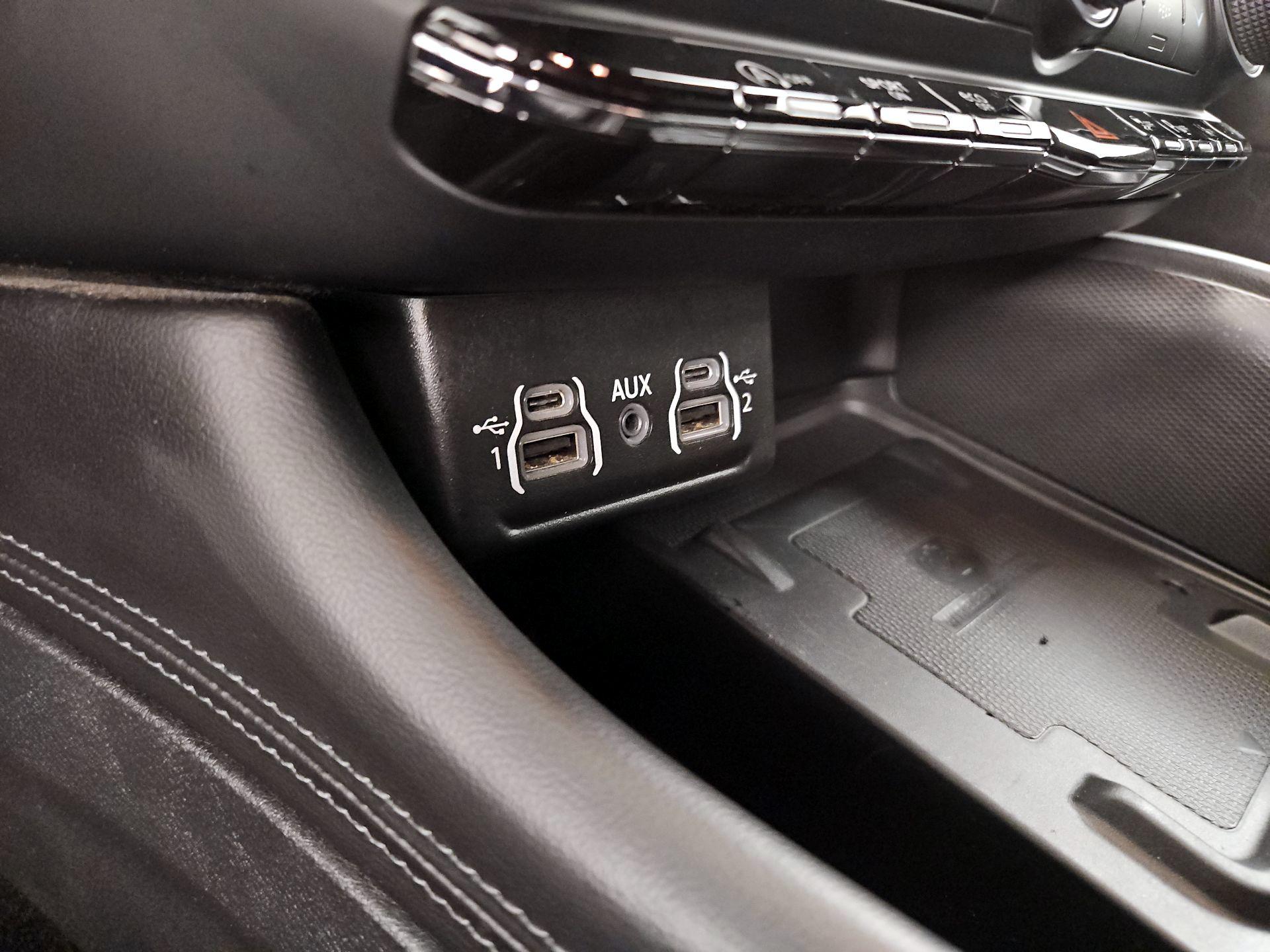 Thumbnail: 2022 Dodge Durango - 19