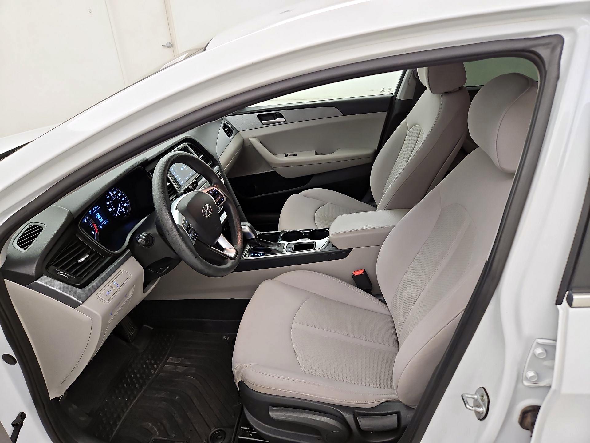 Thumbnail: 2019 Hyundai Sonata - 11