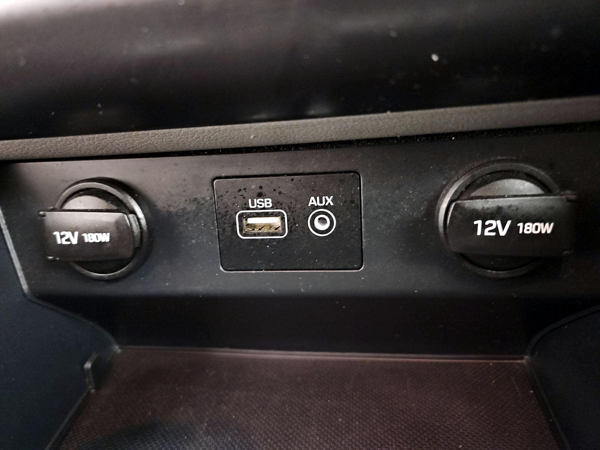 Thumbnail: 2019 Hyundai Sonata - 18