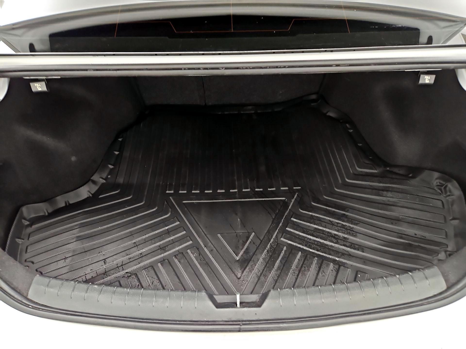 Thumbnail: 2019 Hyundai Sonata - 20