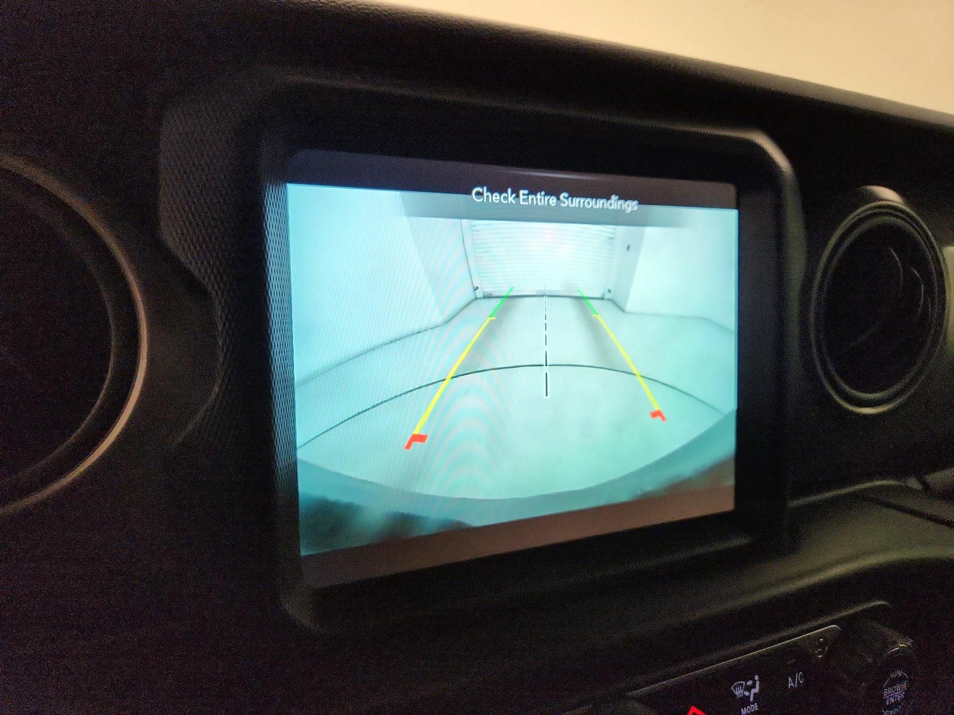 Thumbnail: 2021 Jeep Wrangler - 14