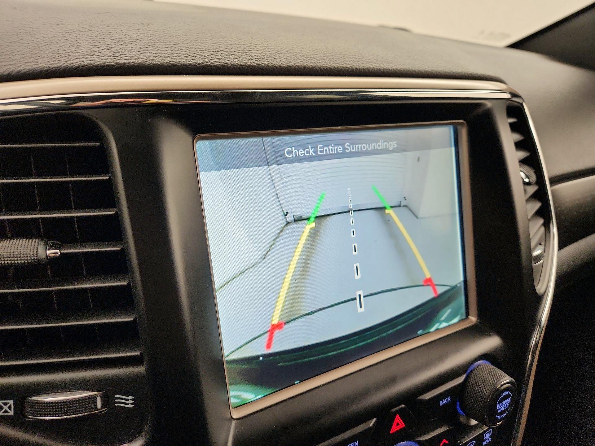 Thumbnail: 2017 Jeep Grand Cherokee - 14