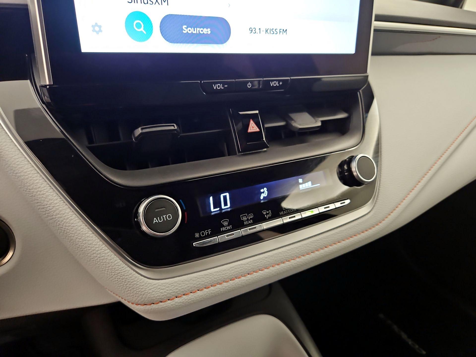 Thumbnail: 2025 Toyota Corolla - 17