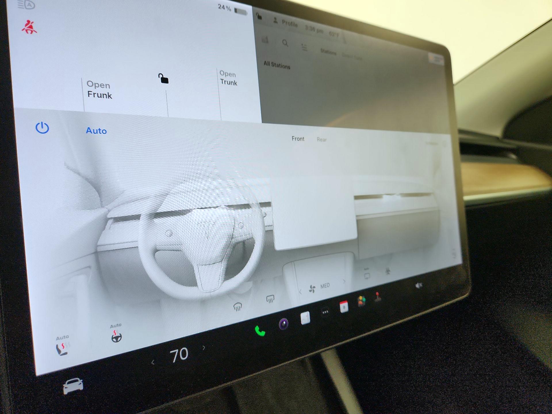 Thumbnail: 2022 Tesla Model Y - 16