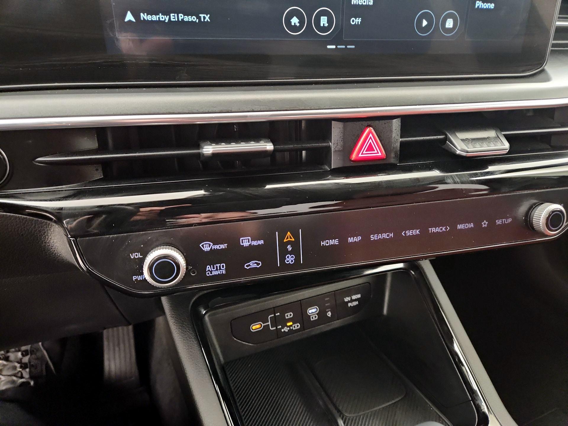 Thumbnail: 2025 Kia K5 - 17