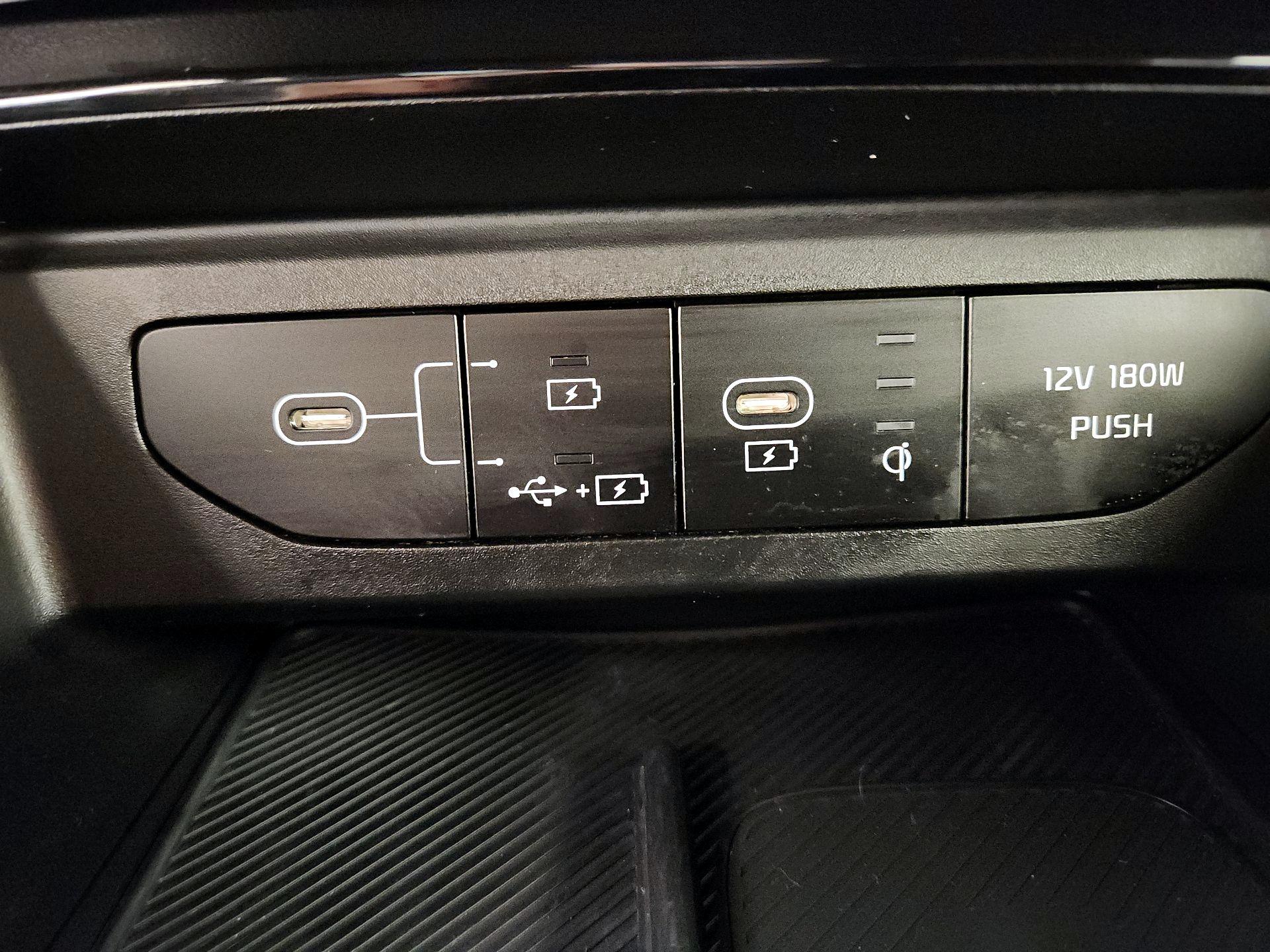 Thumbnail: 2025 Kia K5 - 19