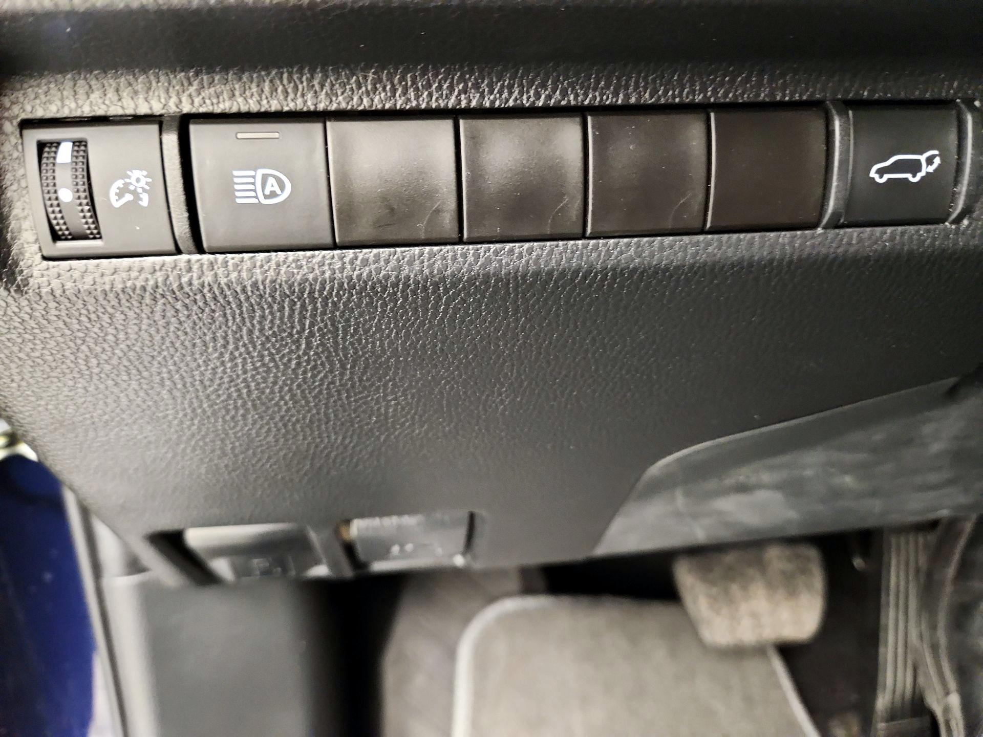 Thumbnail: 2023 Toyota RAV4 - 13