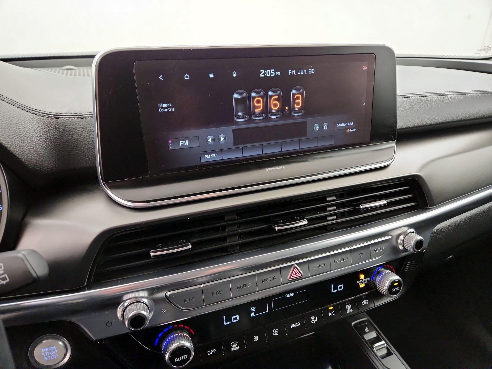 Thumbnail: 2022 Kia Telluride - 16