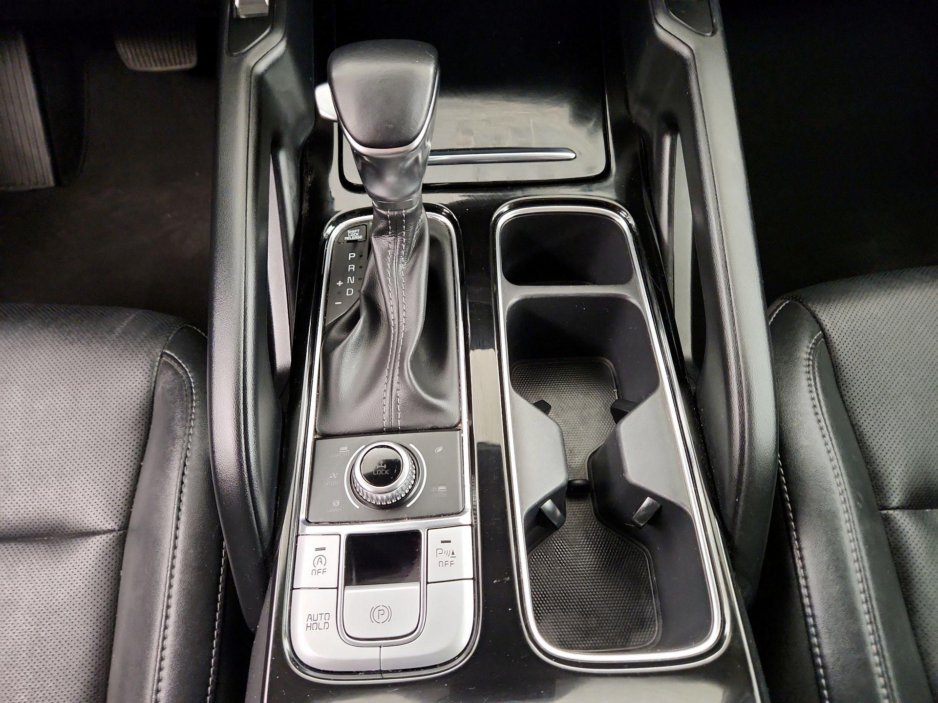 Thumbnail: 2022 Kia Telluride - 18