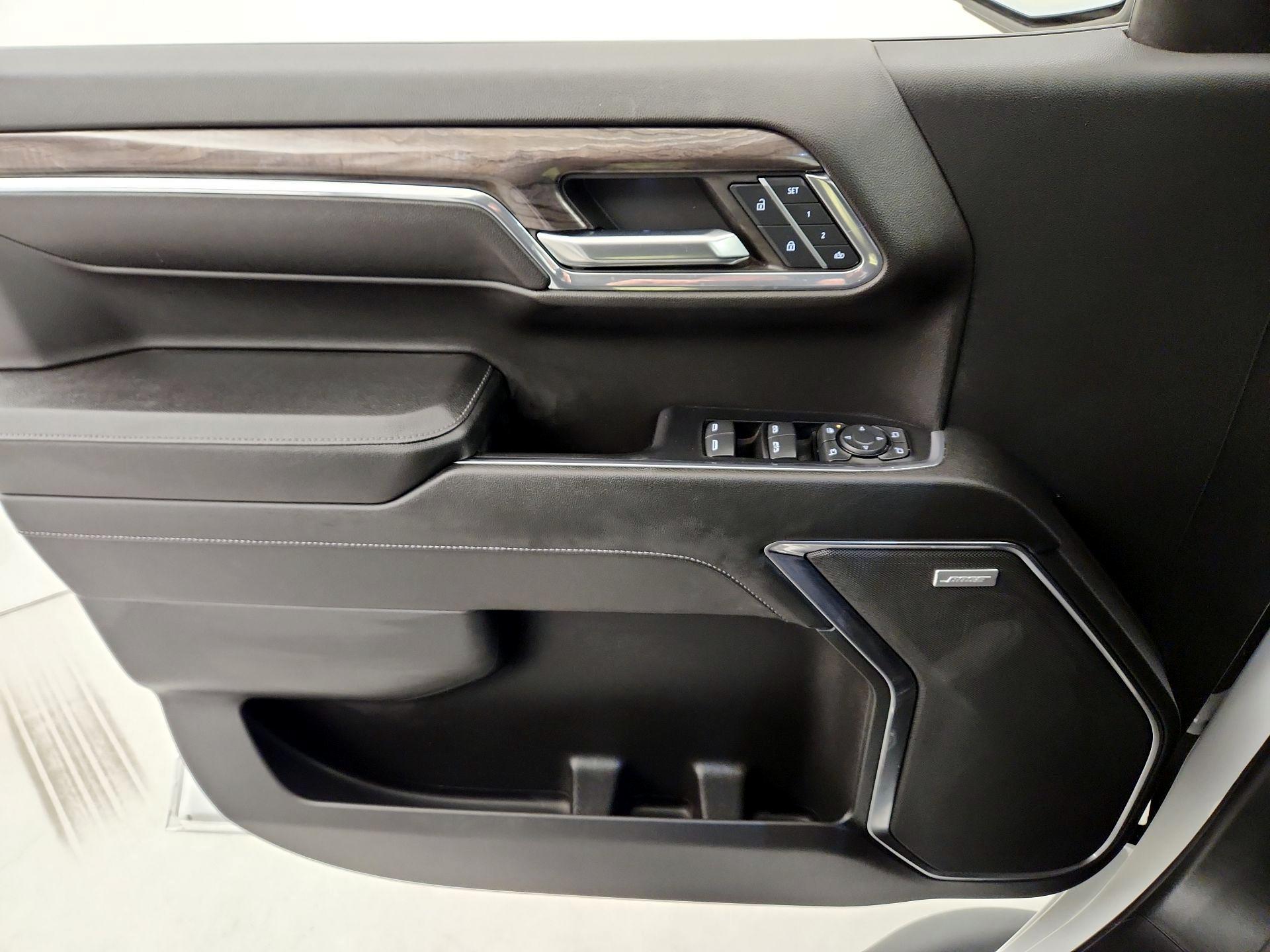 Thumbnail: 2024 Chevrolet Silverado 1500 - 12