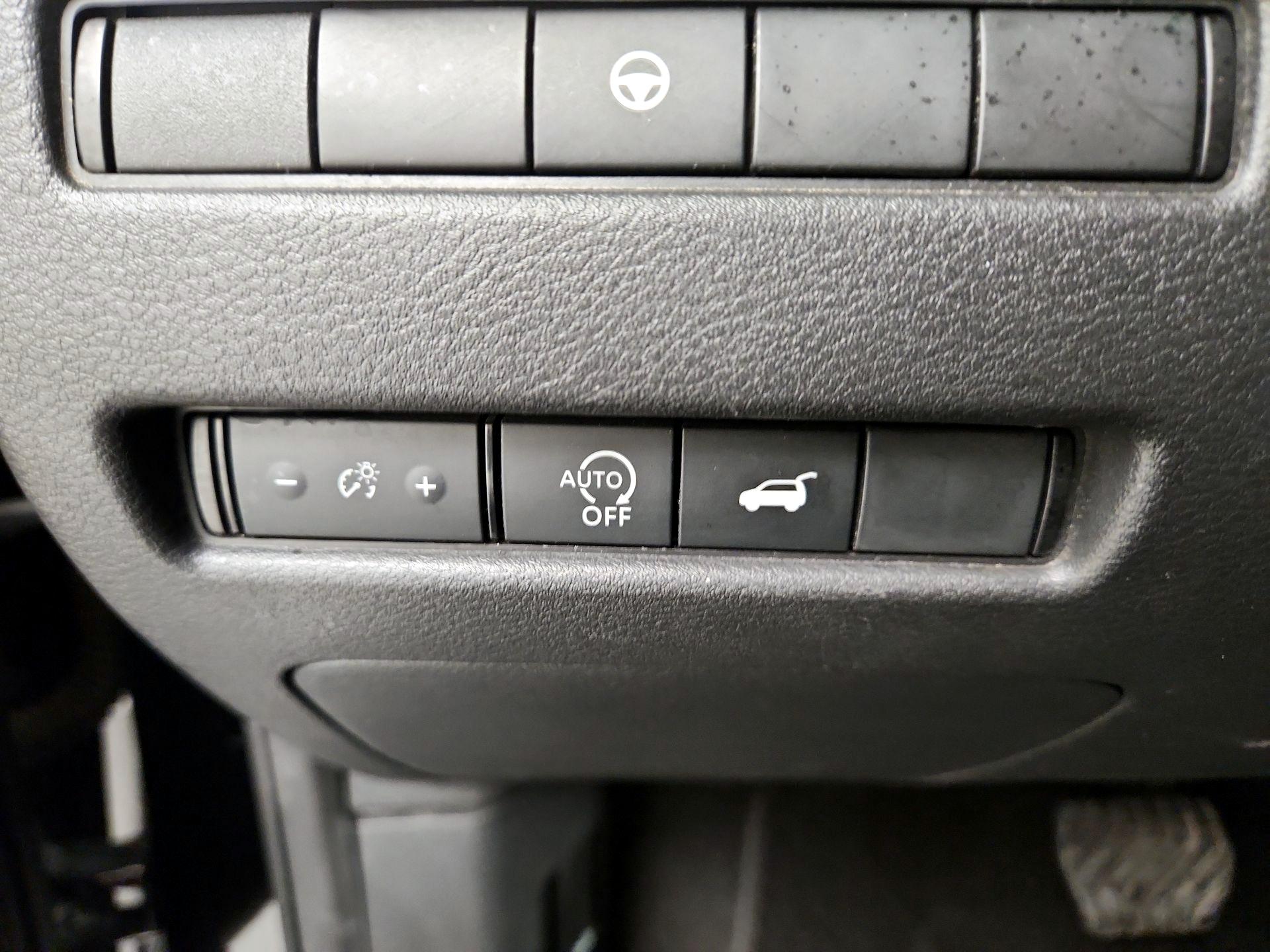 Thumbnail: 2023 Nissan Rogue - 13