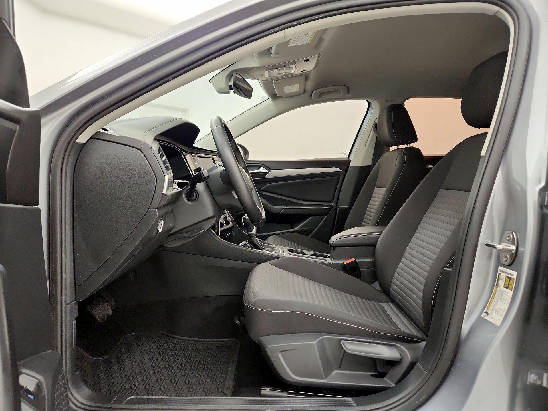 Thumbnail: 2024 Volkswagen Jetta - 11