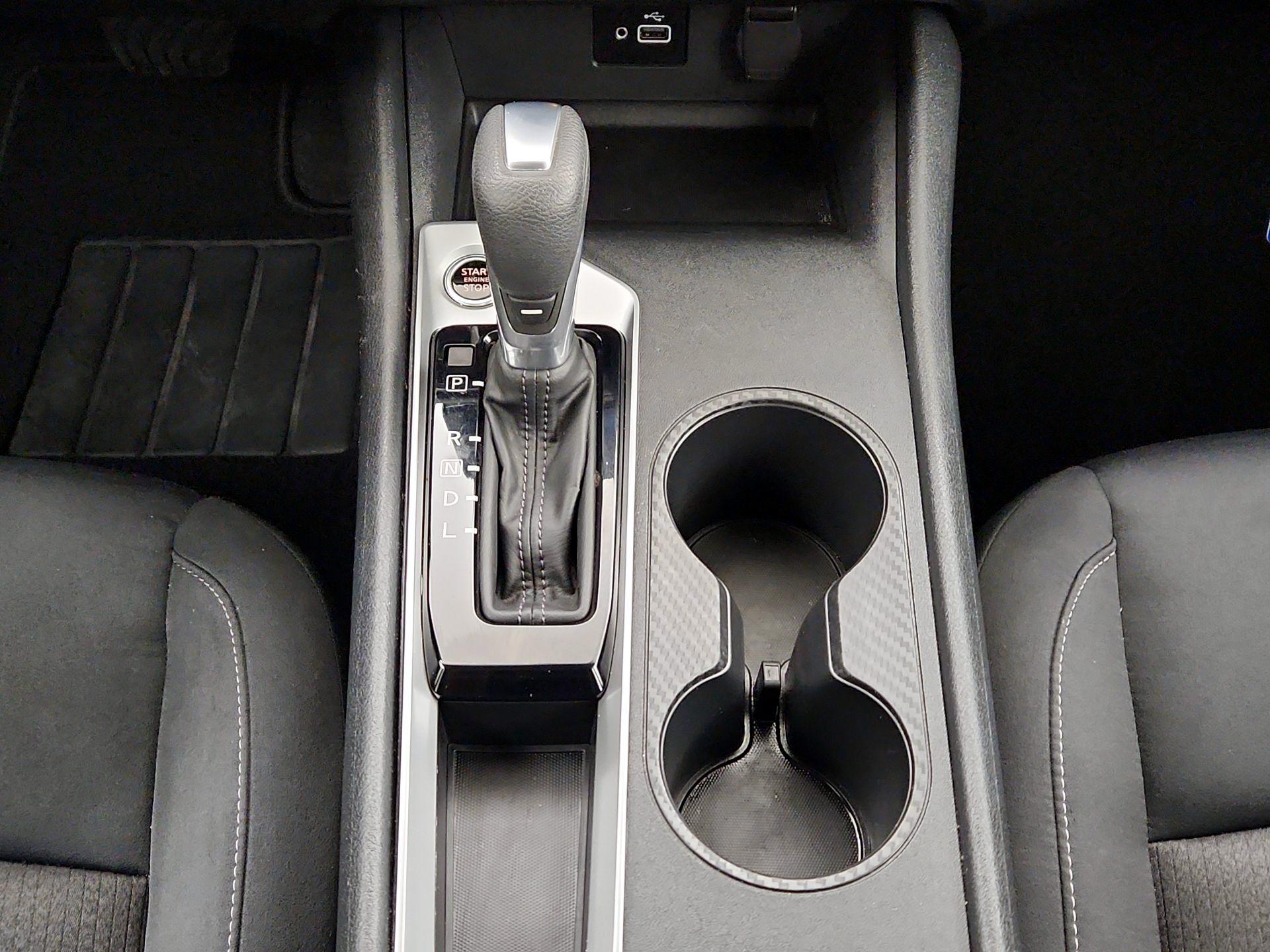 Thumbnail: 2021 Nissan Altima - 17