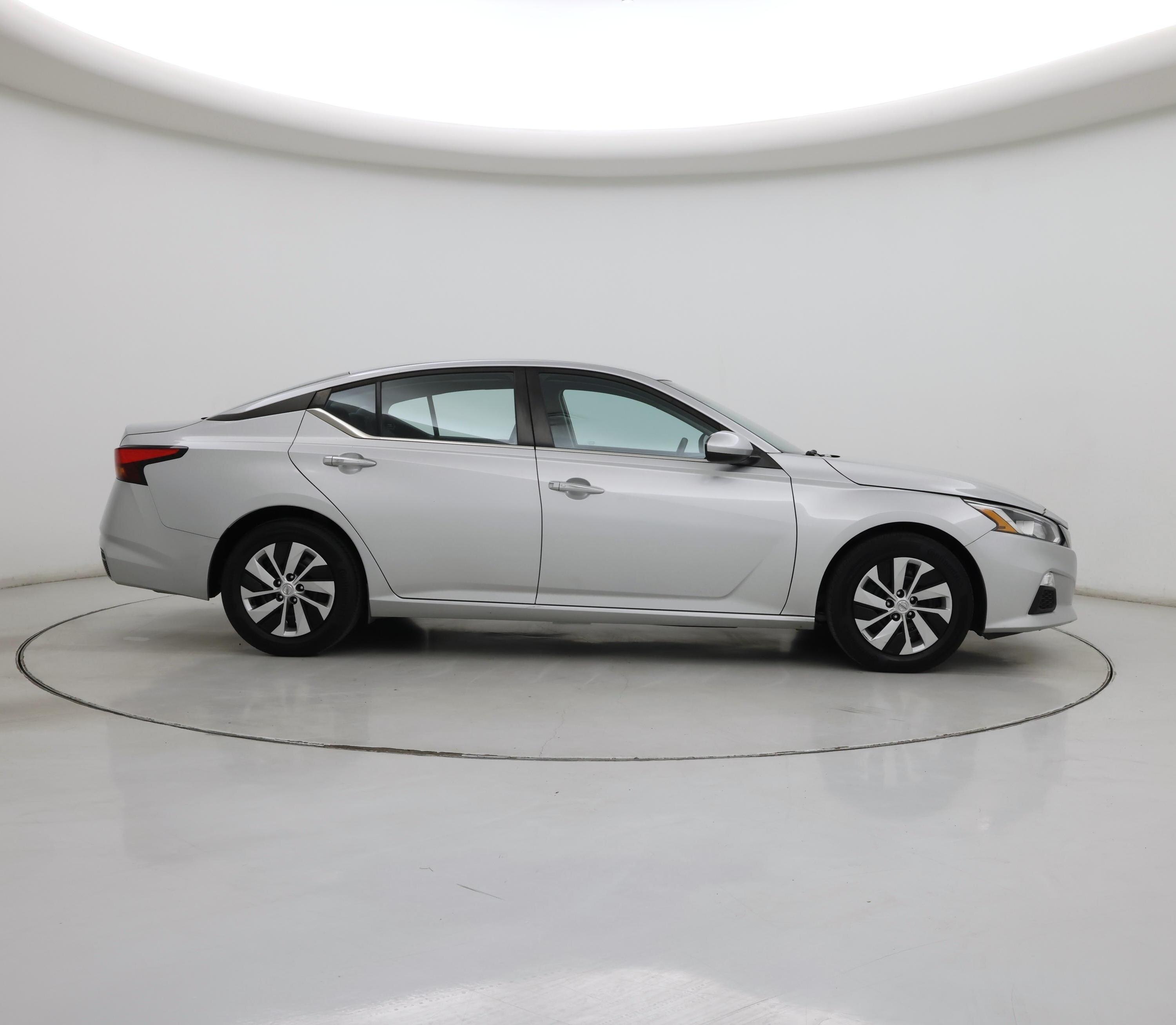 Thumbnail: 2021 Nissan Altima - 7