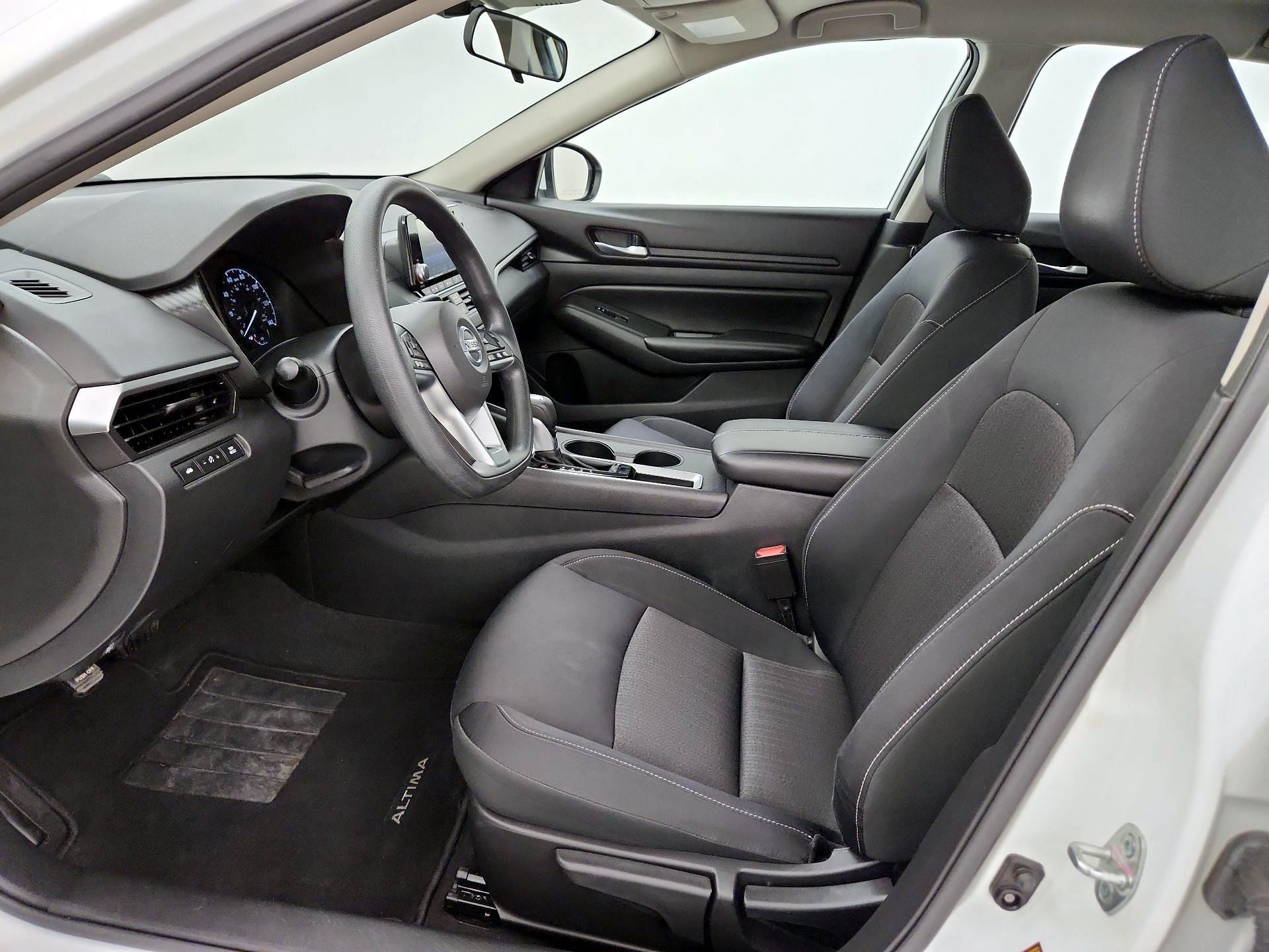 Thumbnail: 2021 Nissan Altima - 11