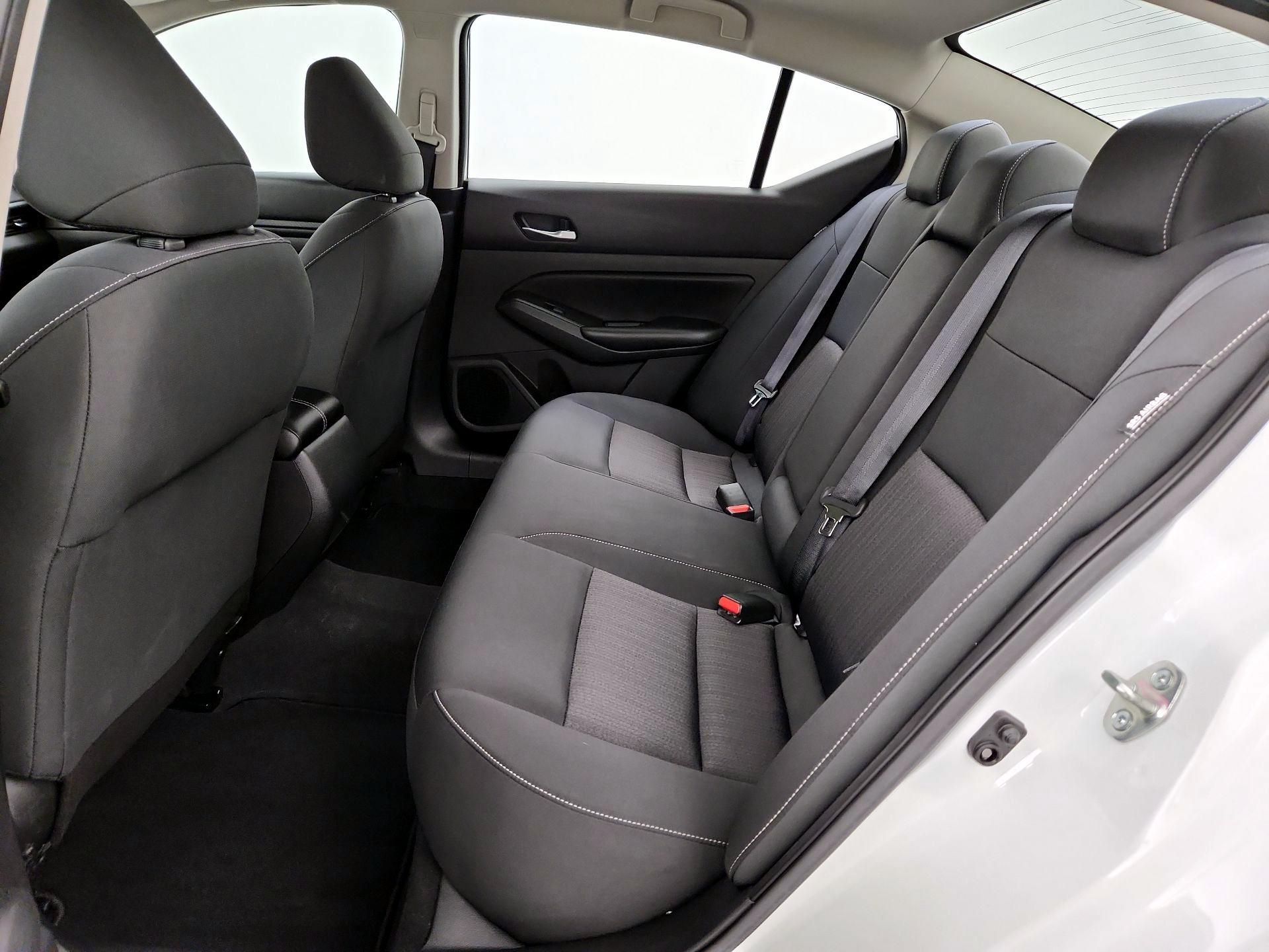 Thumbnail: 2021 Nissan Altima - 19