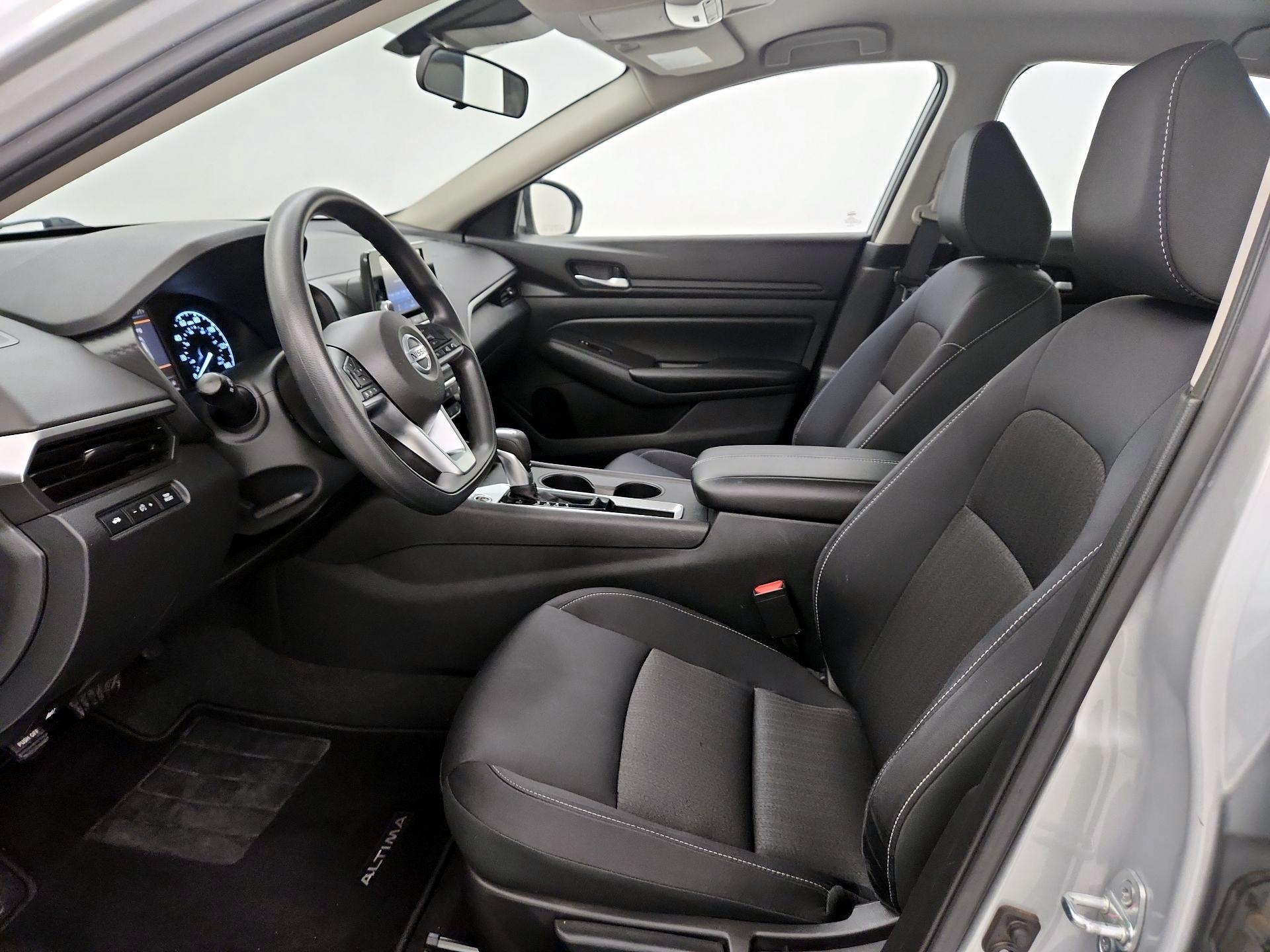 Thumbnail: 2021 Nissan Altima - 11