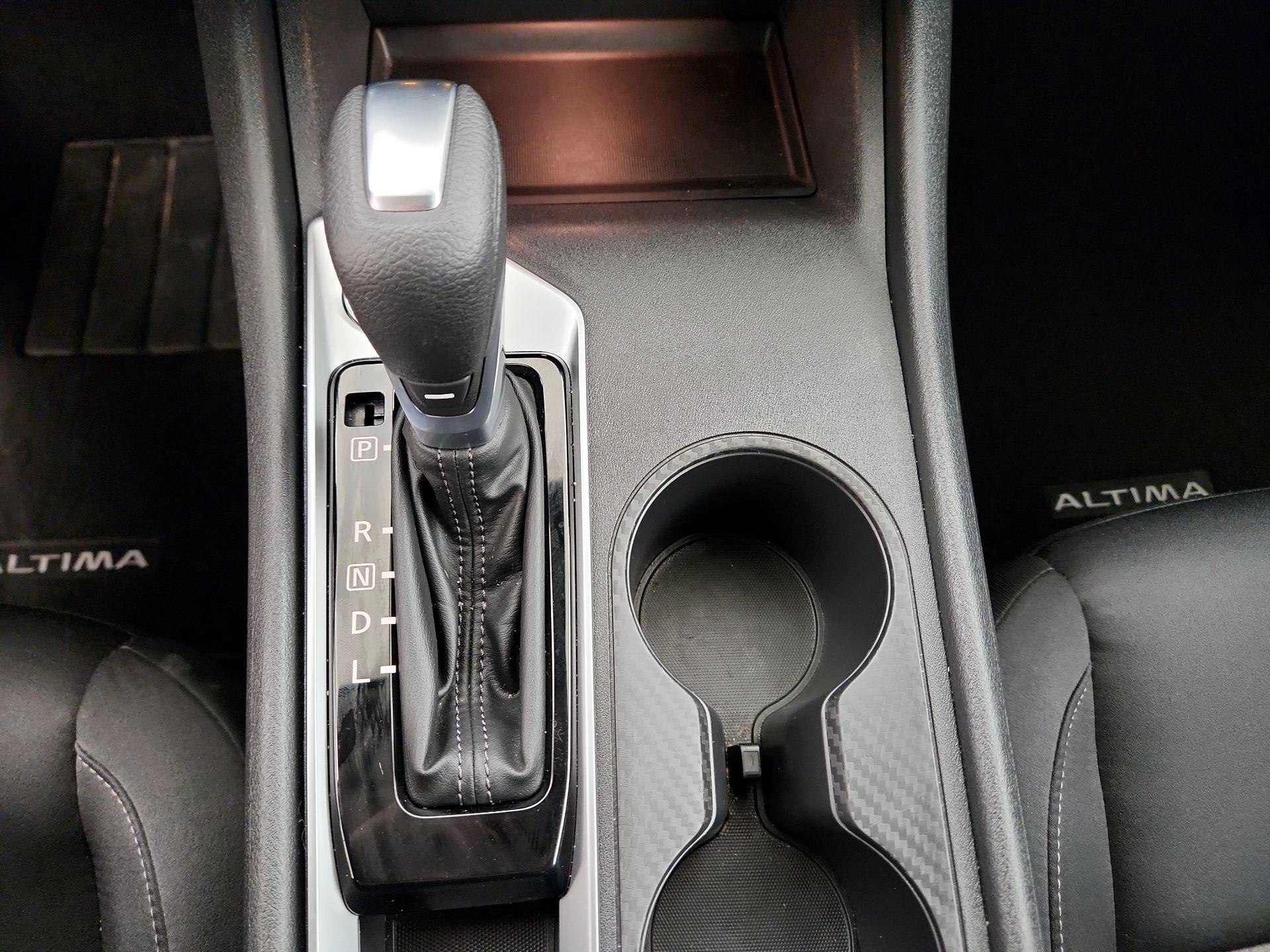 Thumbnail: 2021 Nissan Altima - 17