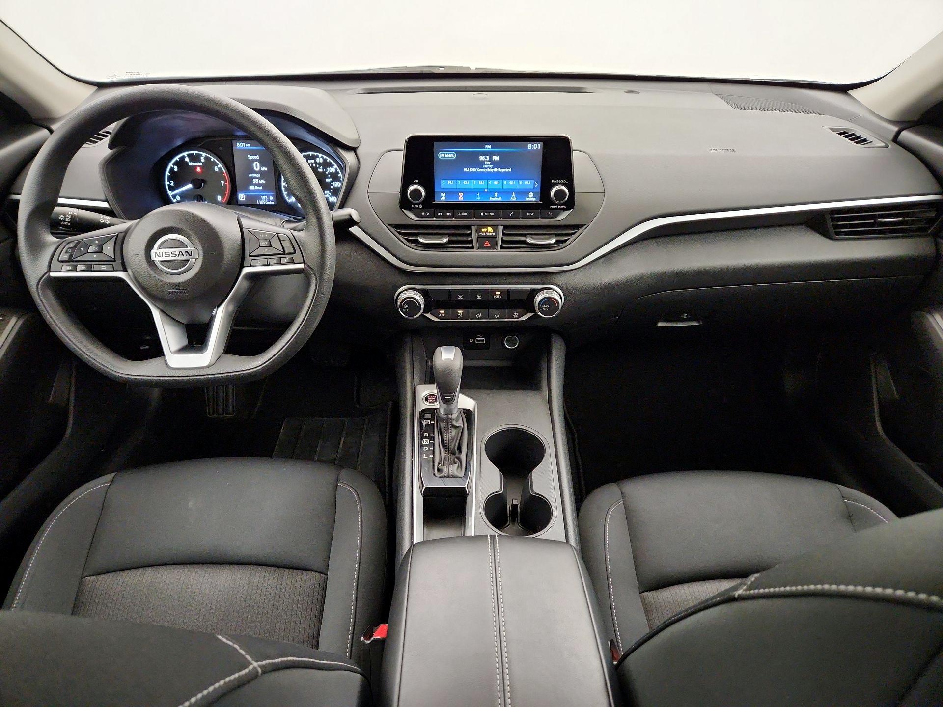 Thumbnail: 2021 Nissan Altima - 9