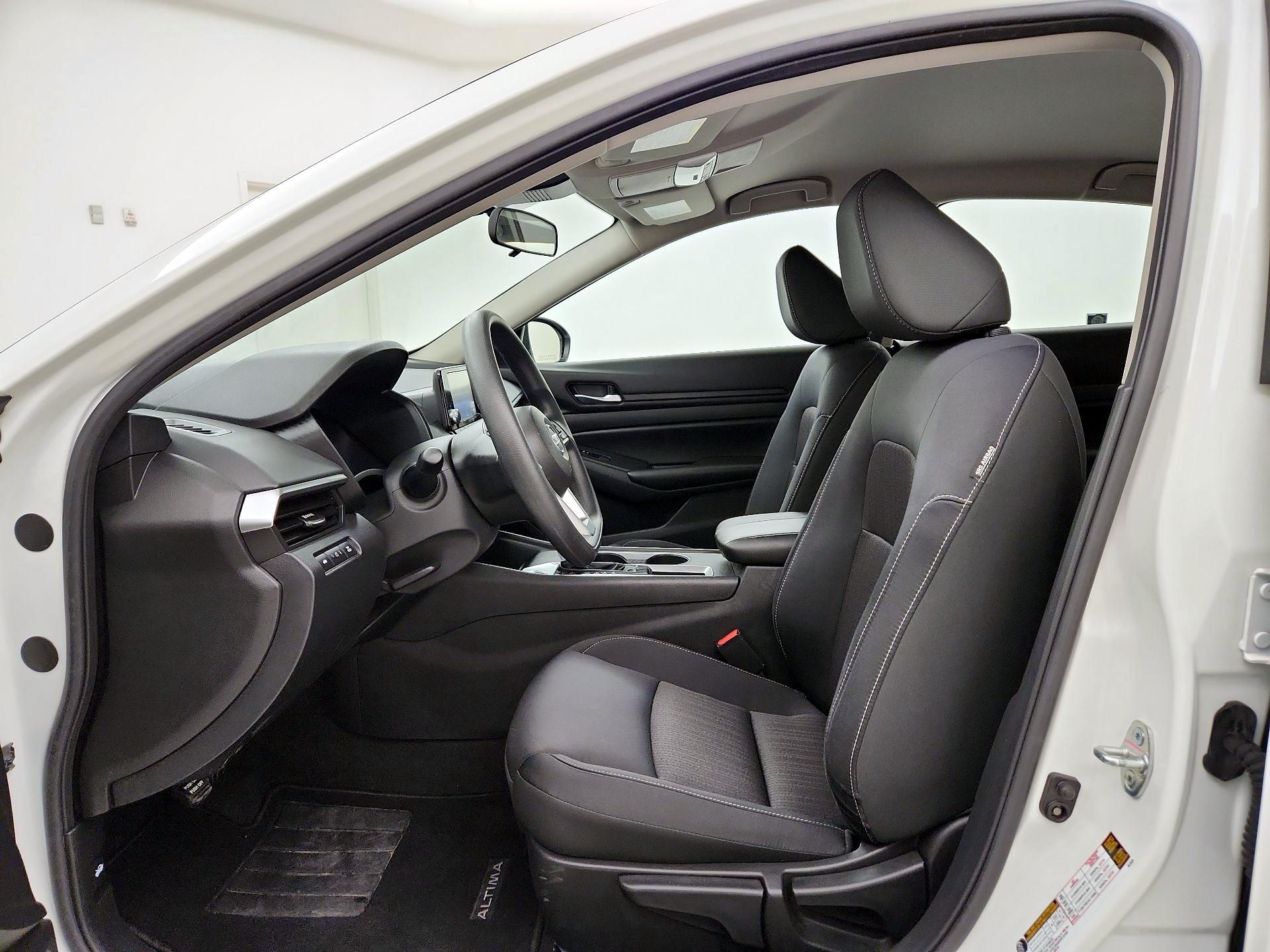 Thumbnail: 2021 Nissan Altima - 11