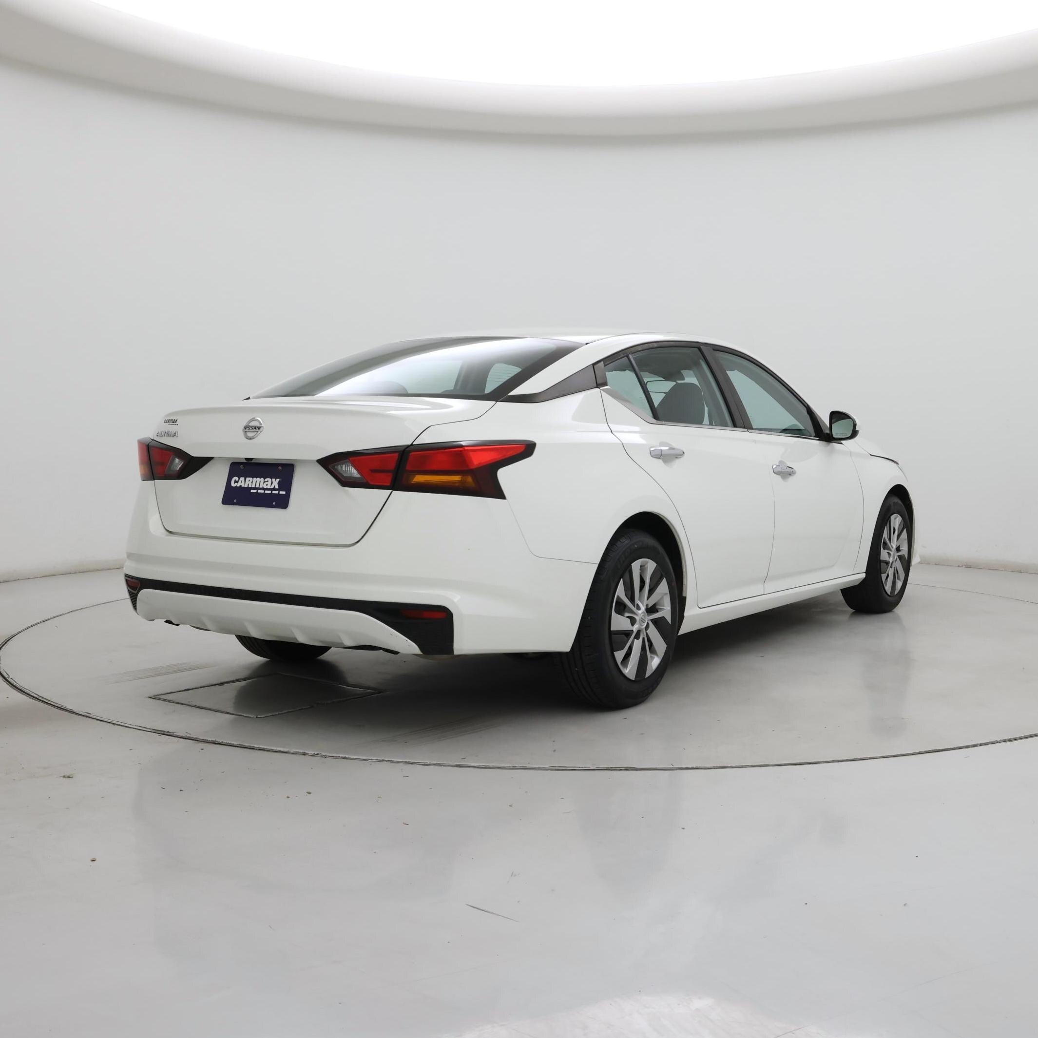 Thumbnail: 2021 Nissan Altima - 8