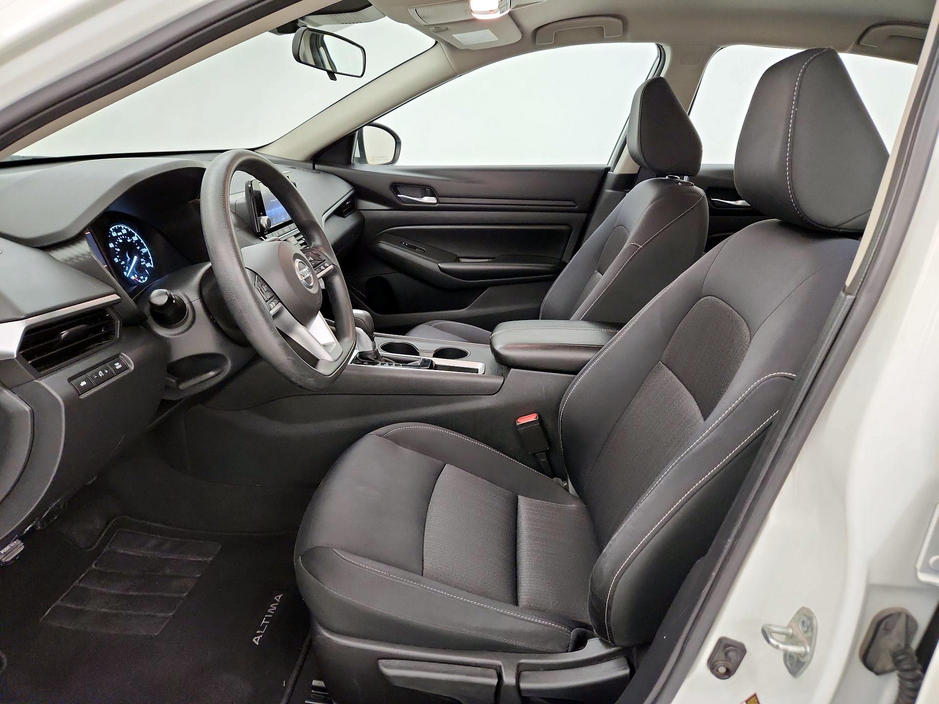 Thumbnail: 2021 Nissan Altima - 11