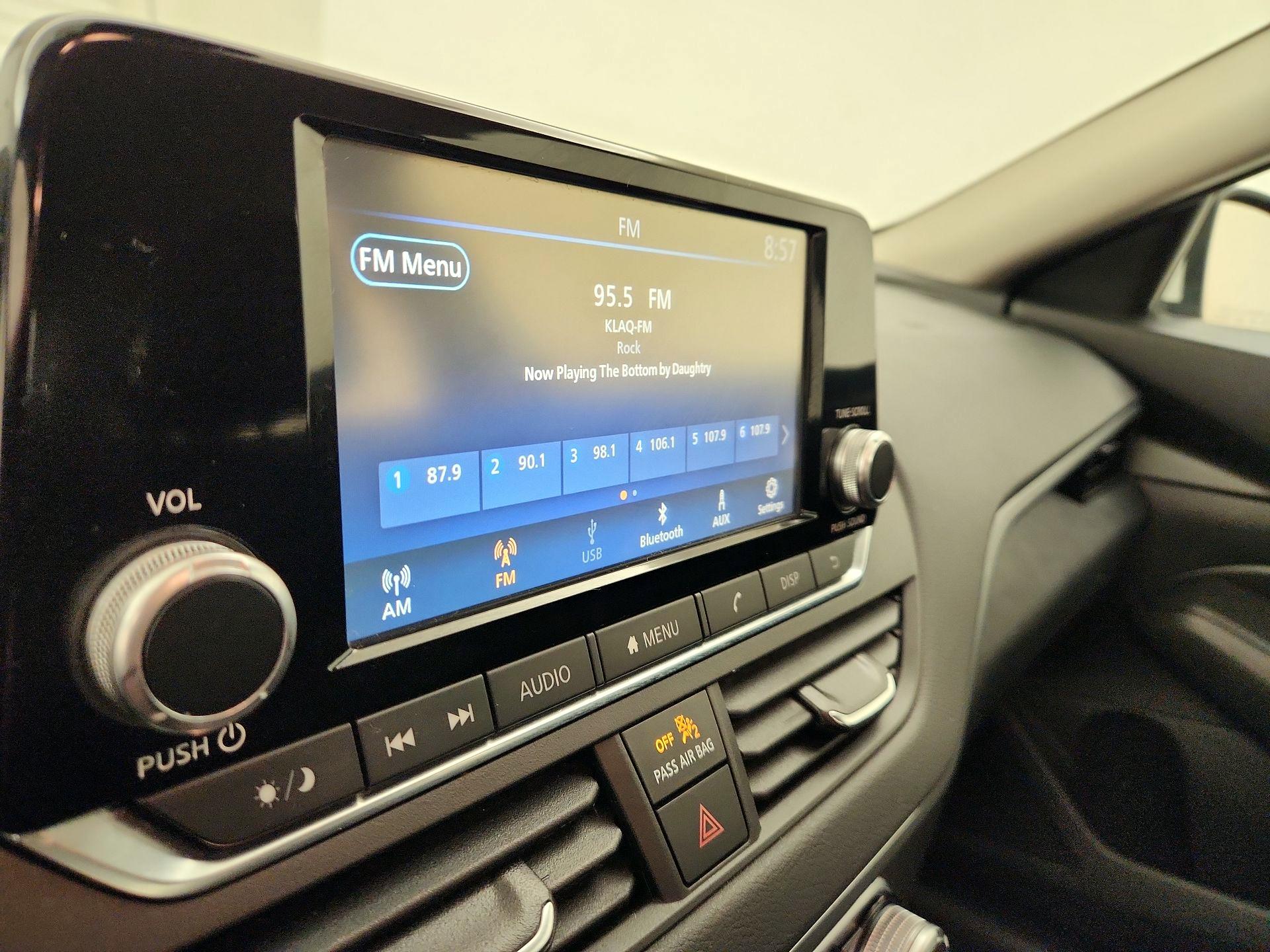 Thumbnail: 2021 Nissan Altima - 15