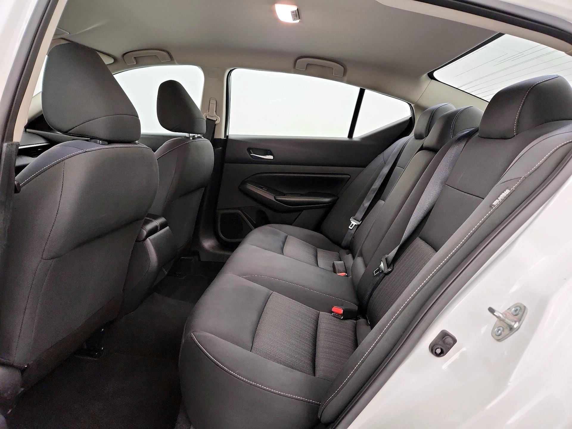 Thumbnail: 2021 Nissan Altima - 19