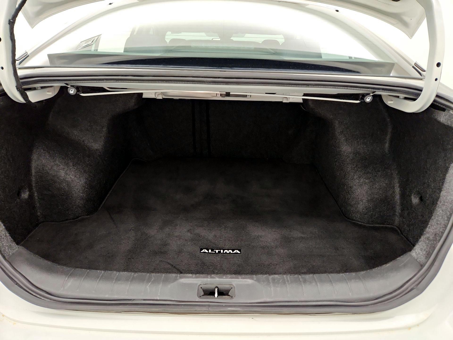 Thumbnail: 2021 Nissan Altima - 20