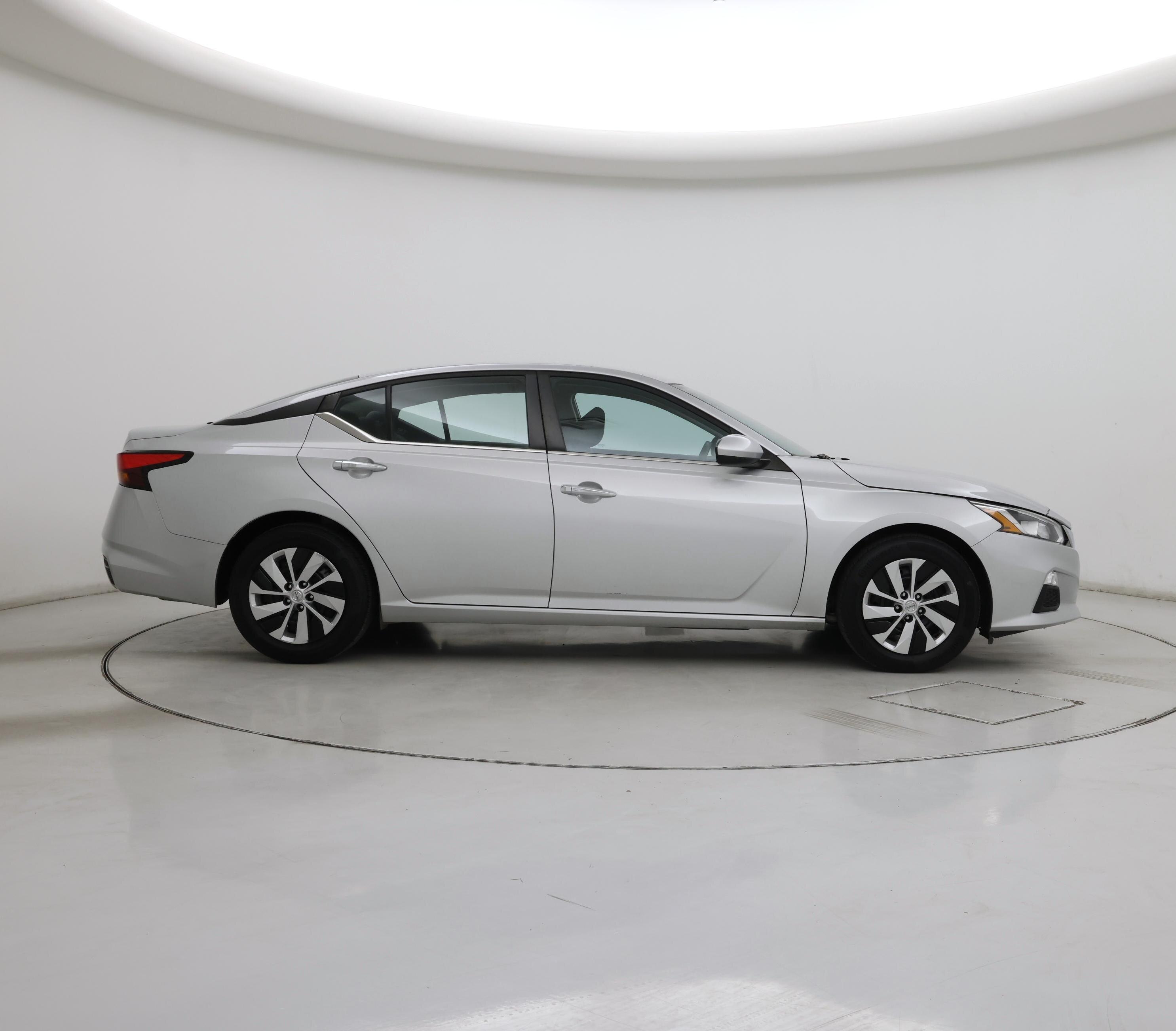 Thumbnail: 2021 Nissan Altima - 7