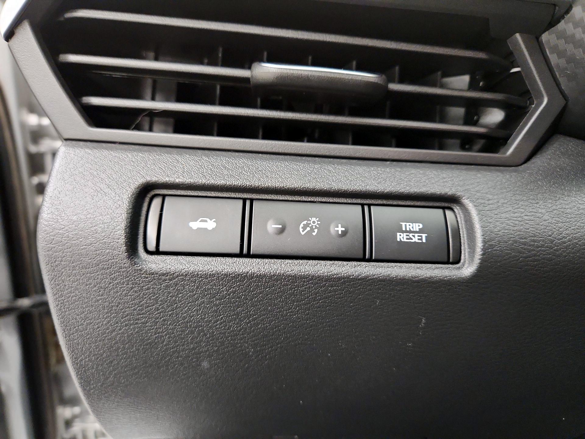 Thumbnail: 2021 Nissan Altima - 13