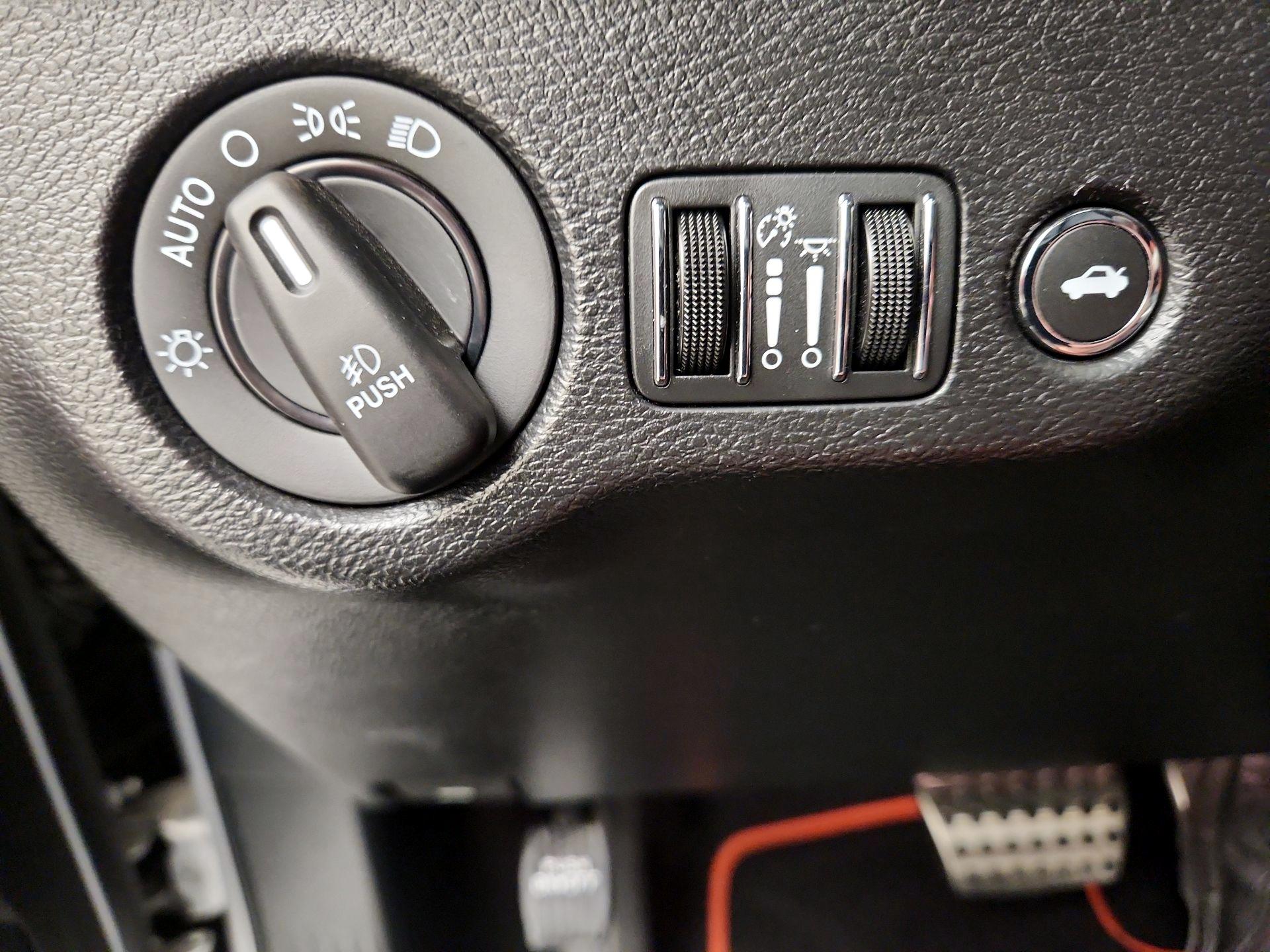 Thumbnail: 2020 Dodge Challenger - 13