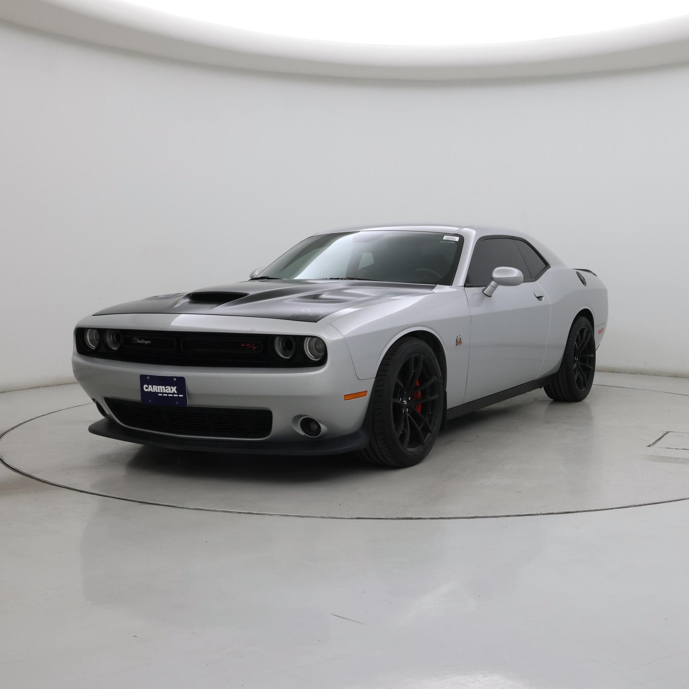 Thumbnail: 2020 Dodge Challenger - 4