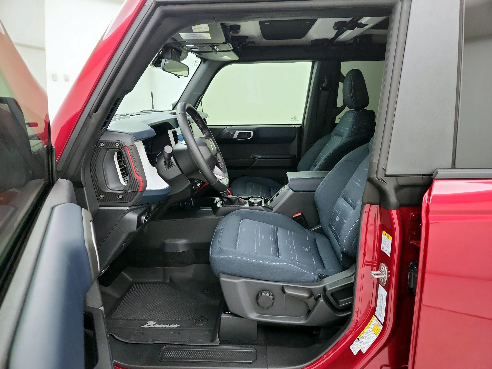 Thumbnail: 2025 Ford Bronco - 11