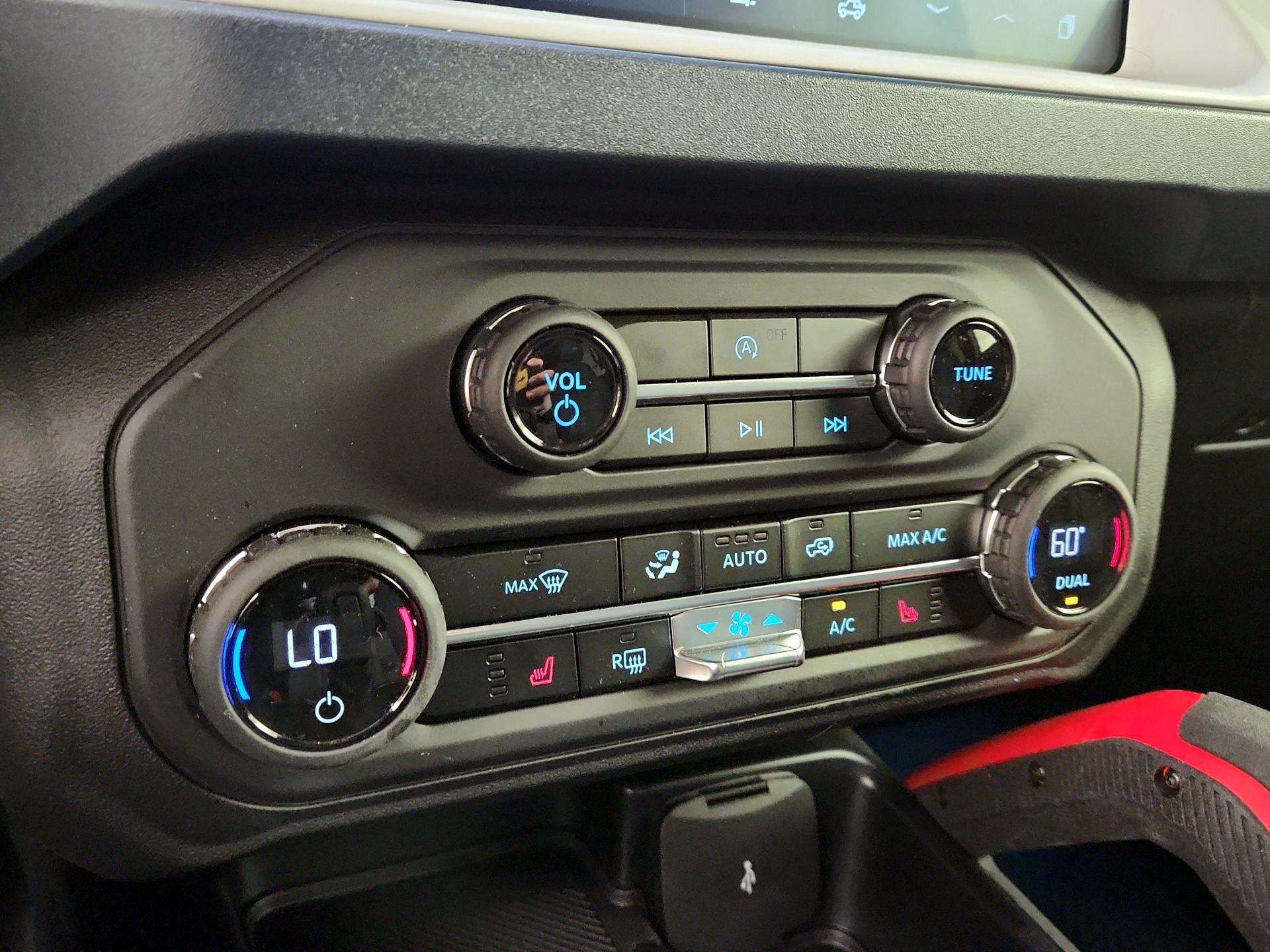 Thumbnail: 2025 Ford Bronco - 17